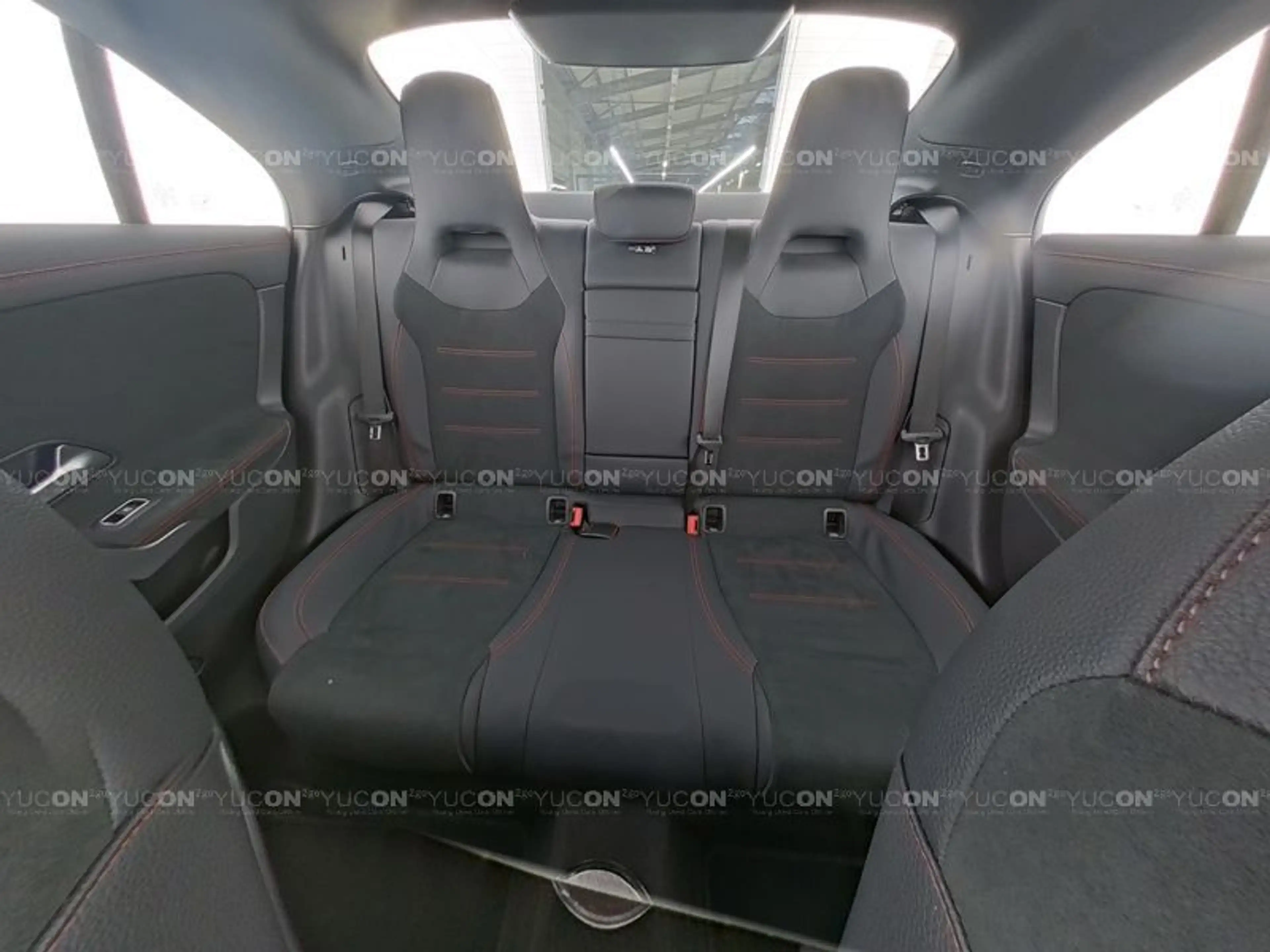 Mercedes-Benz CLA 250 e COUPE AMG PREMIUM PLUS PANO 19 ZOLL AMG — photo 10