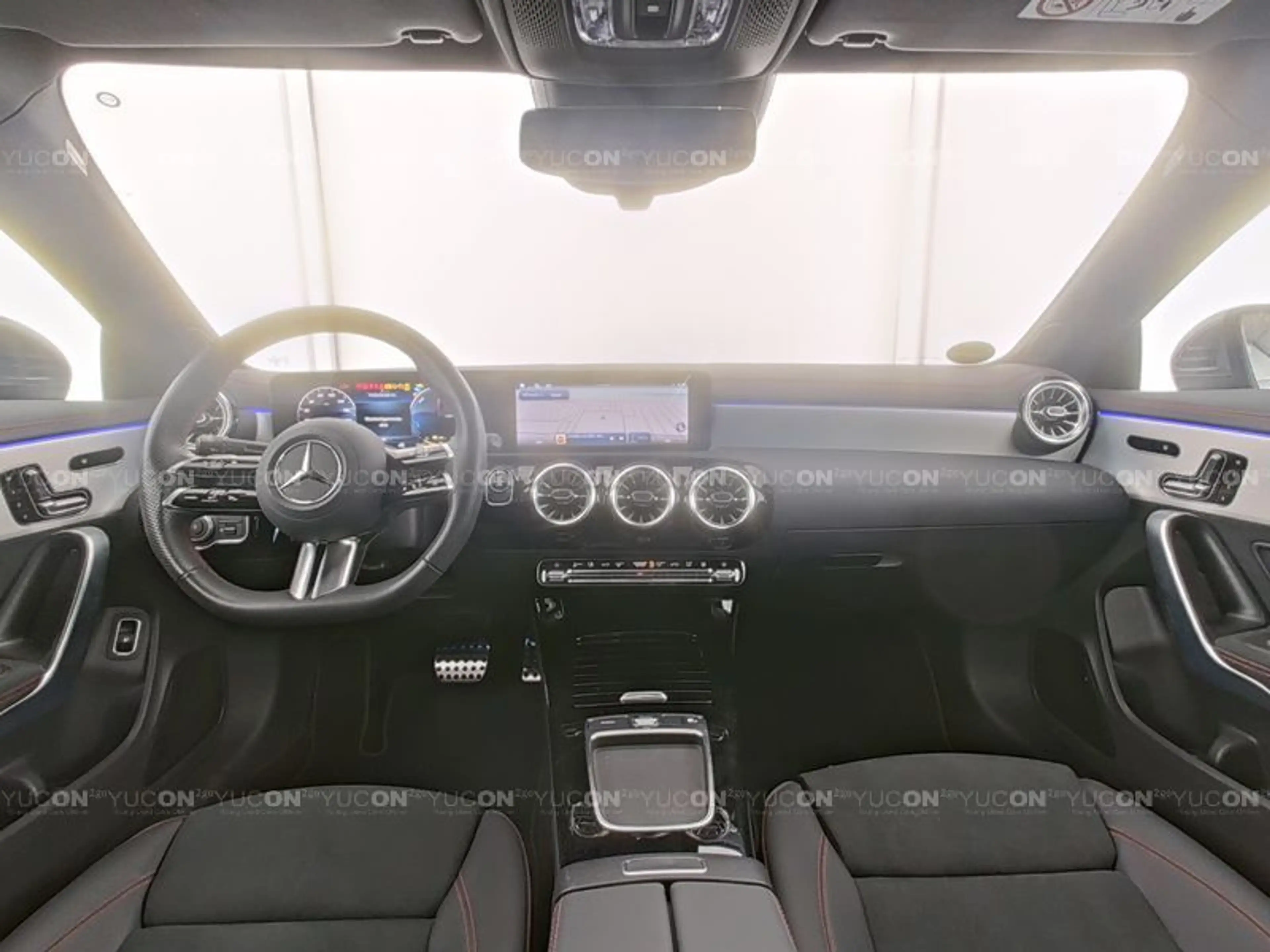Mercedes-Benz CLA 250 e COUPE AMG PREMIUM PLUS PANO 19 ZOLL AMG — photo 6
