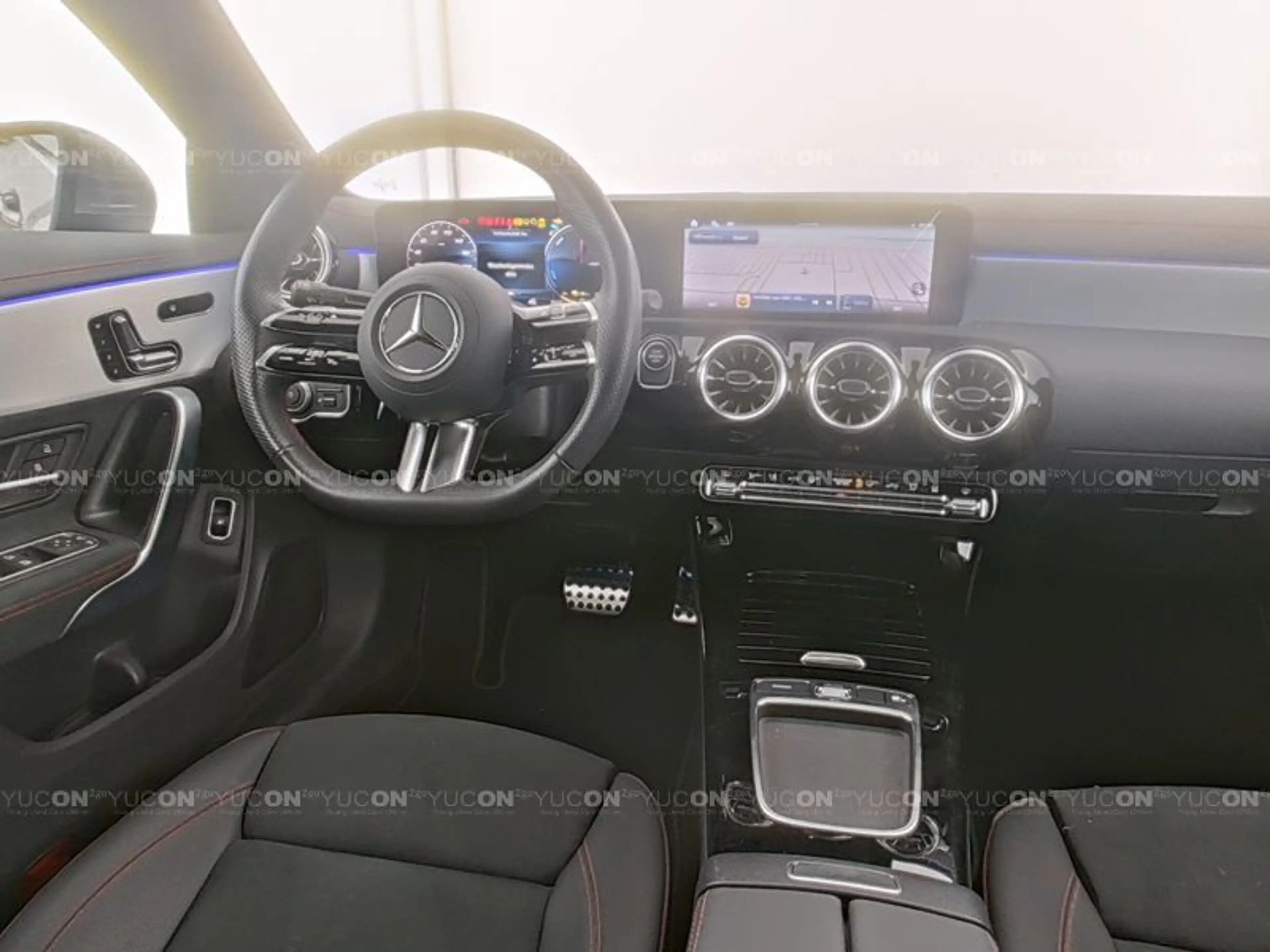 Mercedes-Benz CLA 250 e COUPE AMG PREMIUM PLUS PANO 19 ZOLL AMG — photo 7