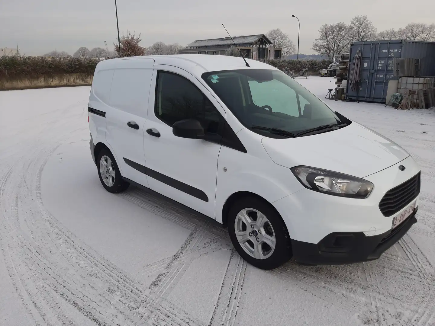 Ford Courier Blanc - 2