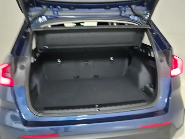 BMW X1 view 13