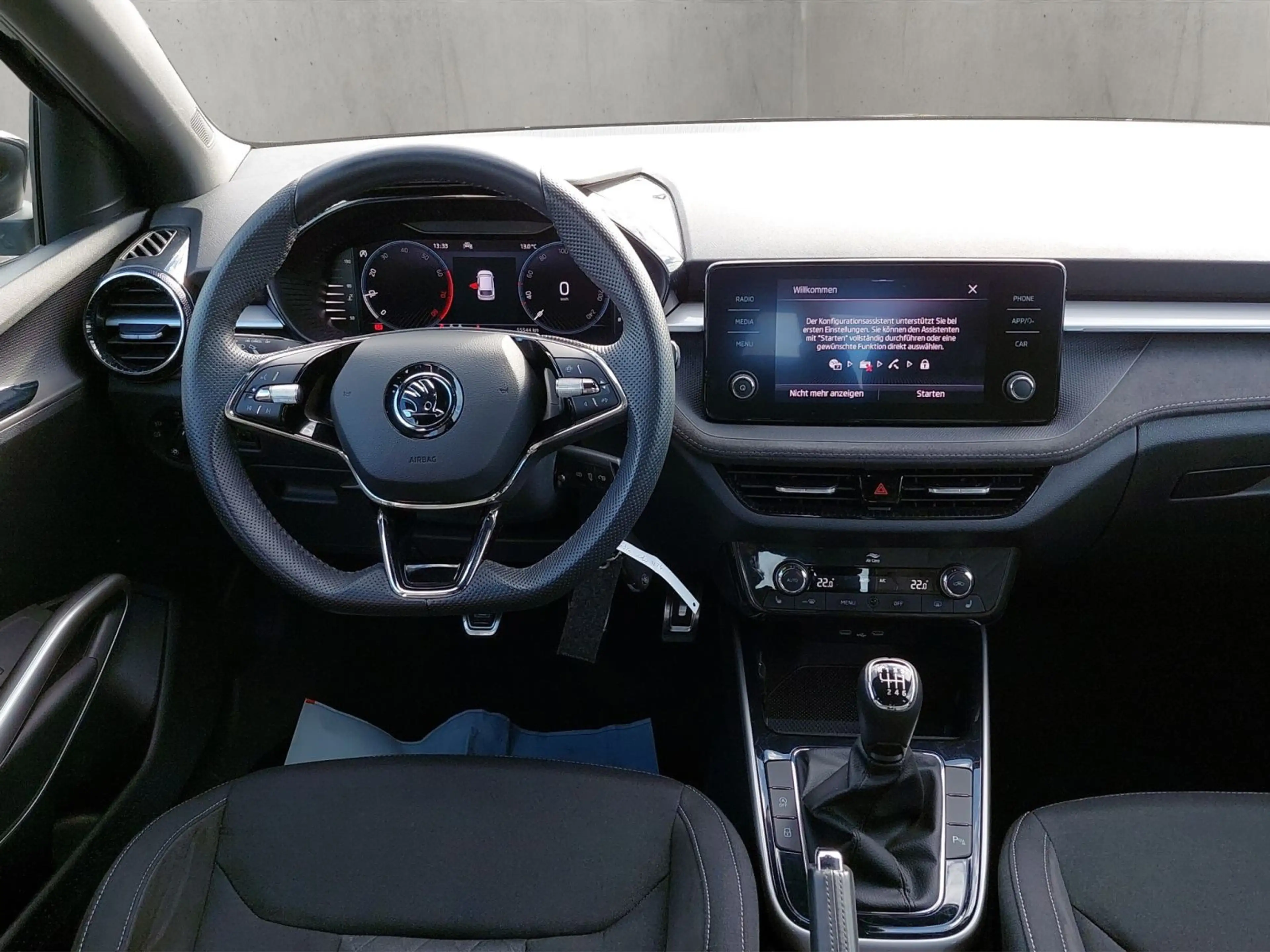 Skoda Fabia Ambition — photo 14