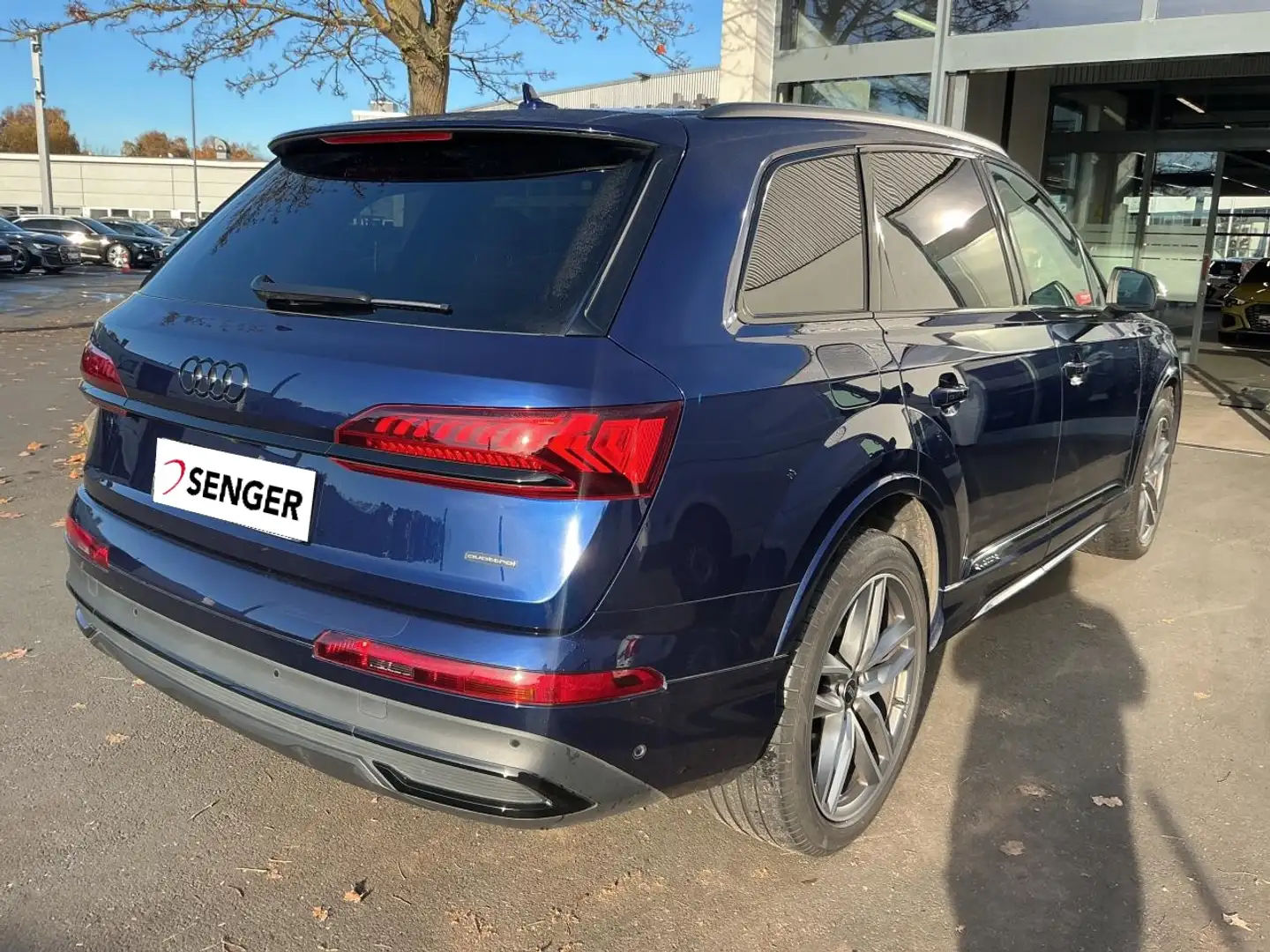 Audi Q7 55 TFSI e quattro tiptronic Nav PDC SHZ Blau - 2