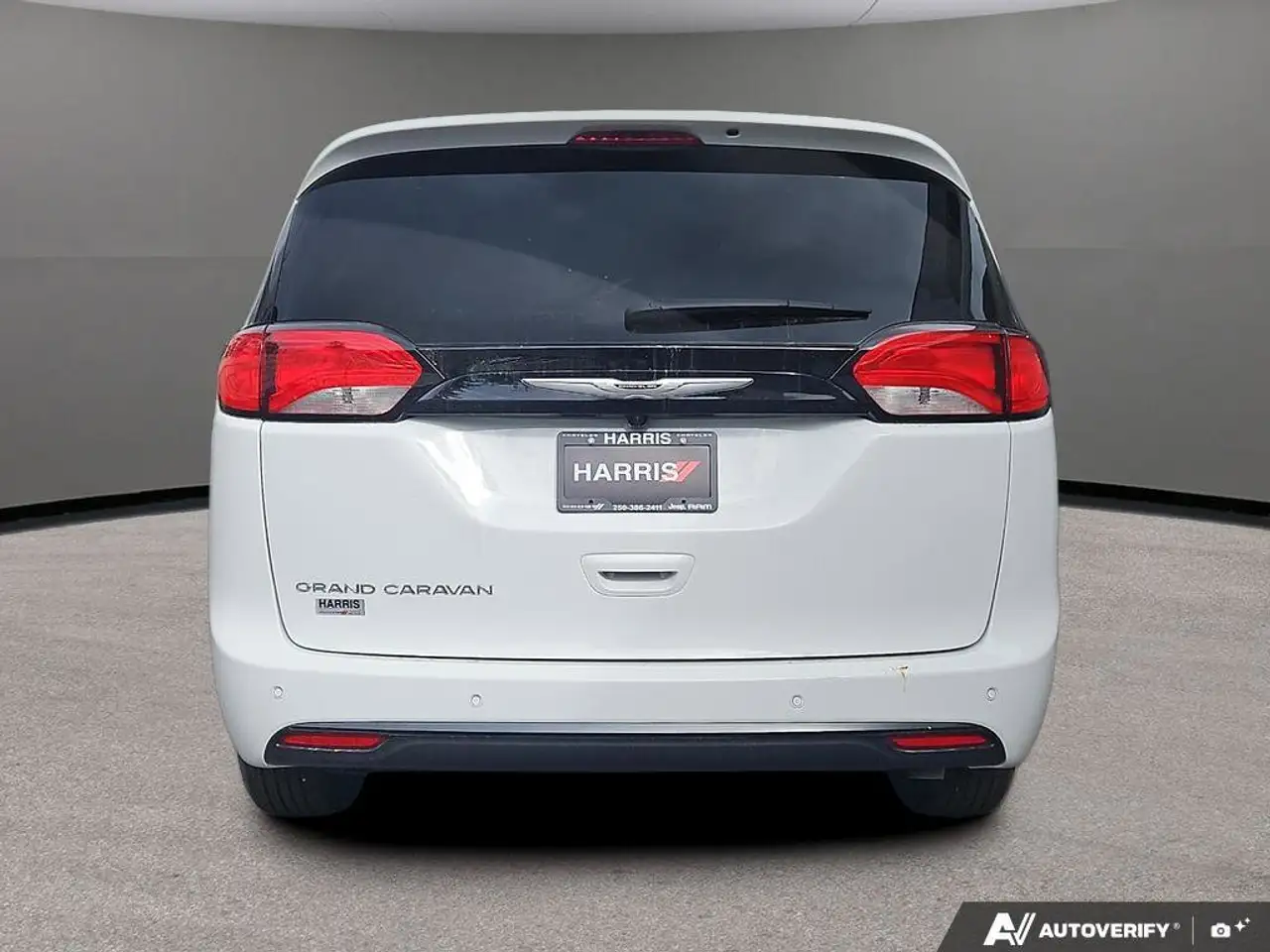 Chrysler Grand Caravan снимка Chrysler Grand Caravan