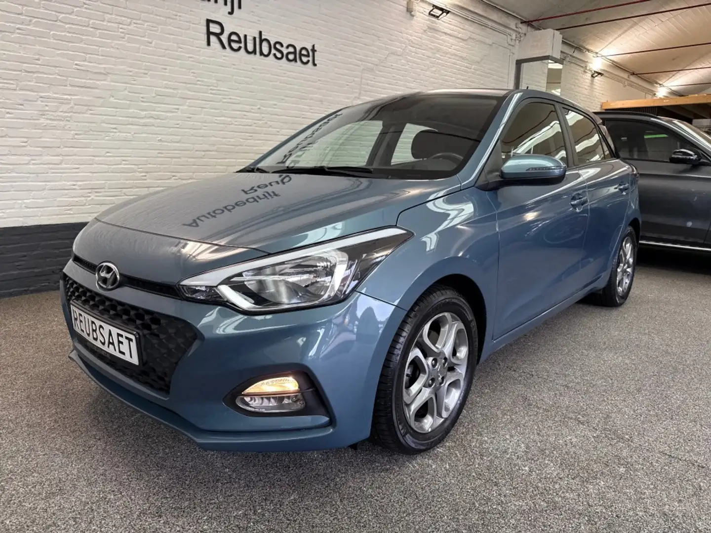 Hyundai i20 1.0 T-GDI Comfort Carplay Navi Cruise Stoelverw, C Blauw - 2