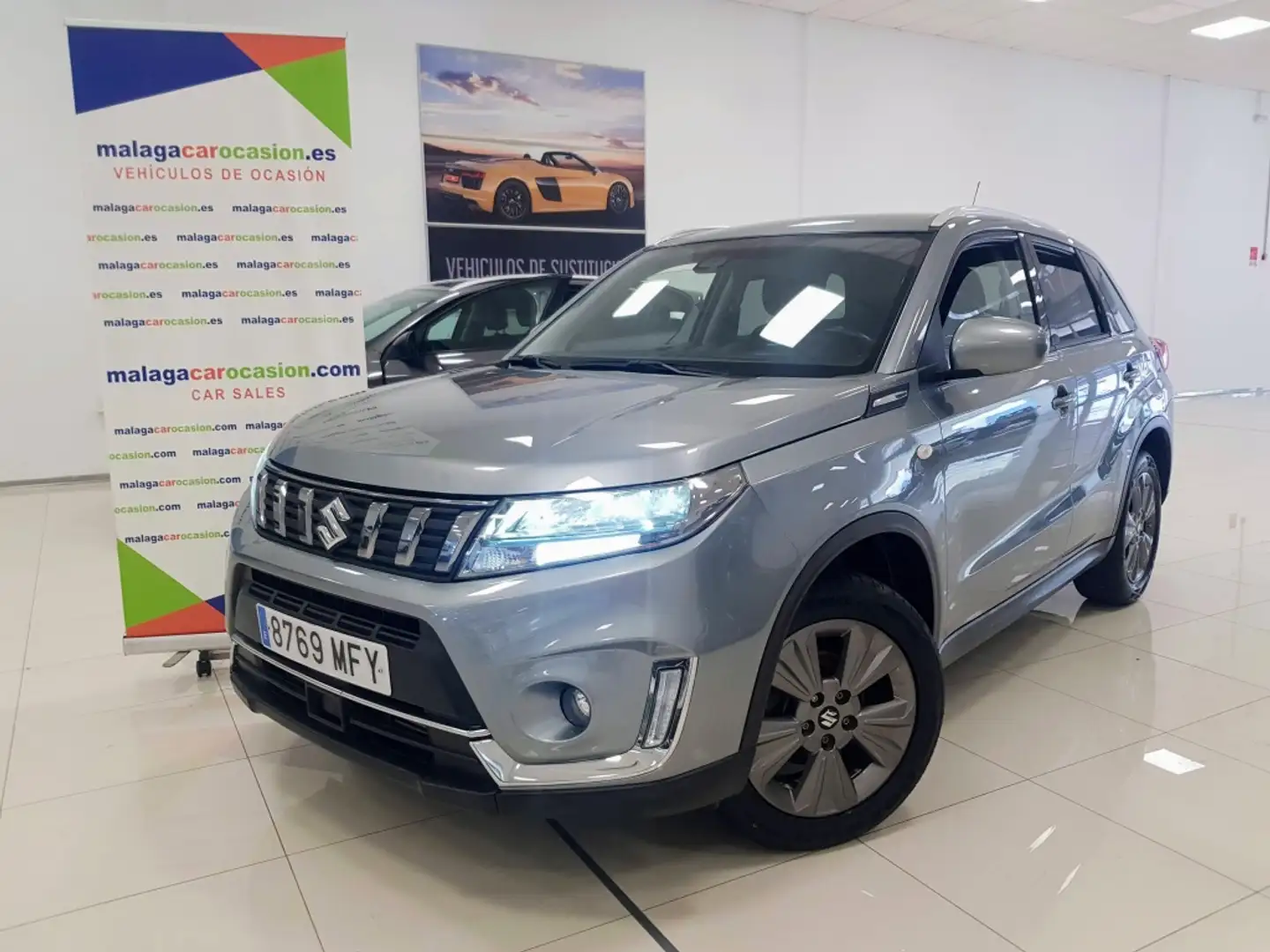 Suzuki Vitara 1.4T GLE Mild Hybrid CO2 Gris - 2