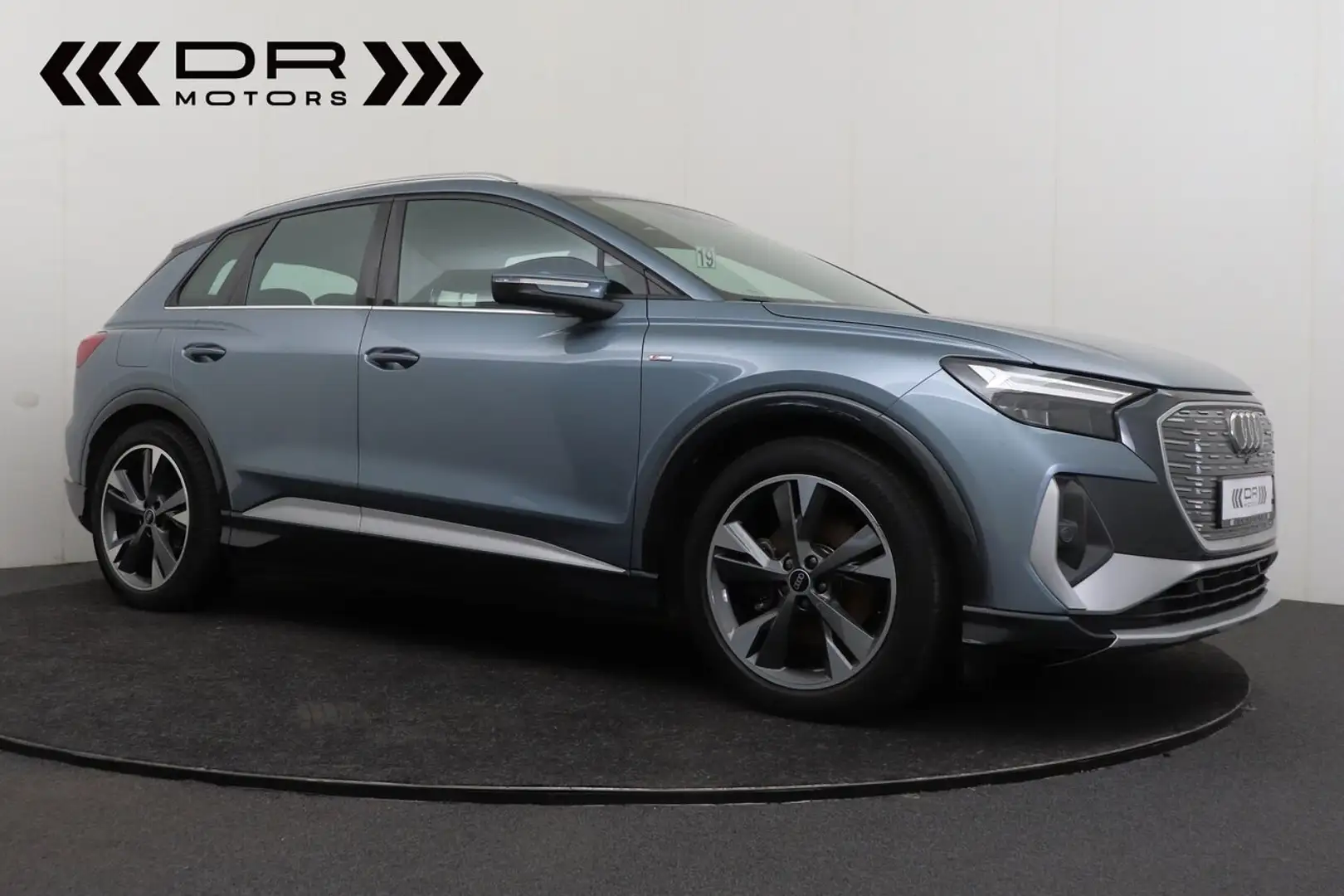 Audi Q4 e-tron 35 - S-LINE - STANDVERWARMING - LED Gris - 2