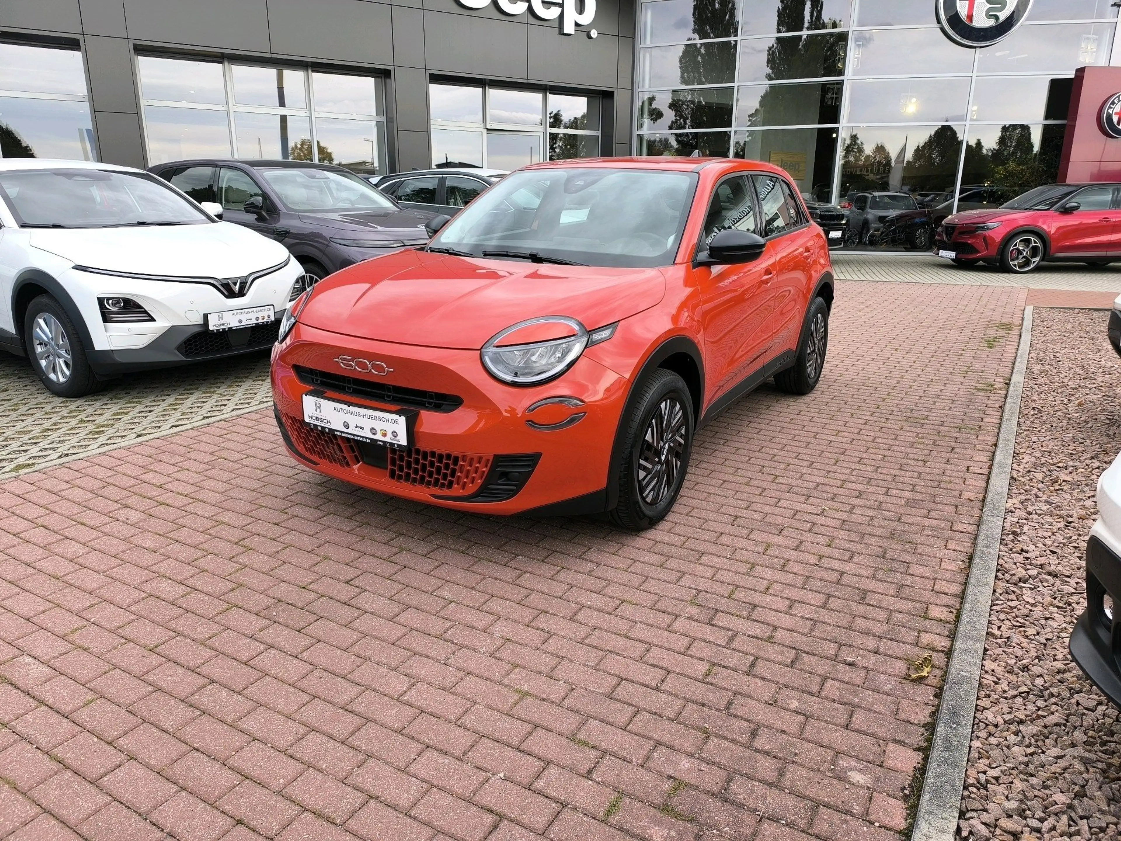 Fiat 600 Hybrid 125-Jahre-Edition — photo 3