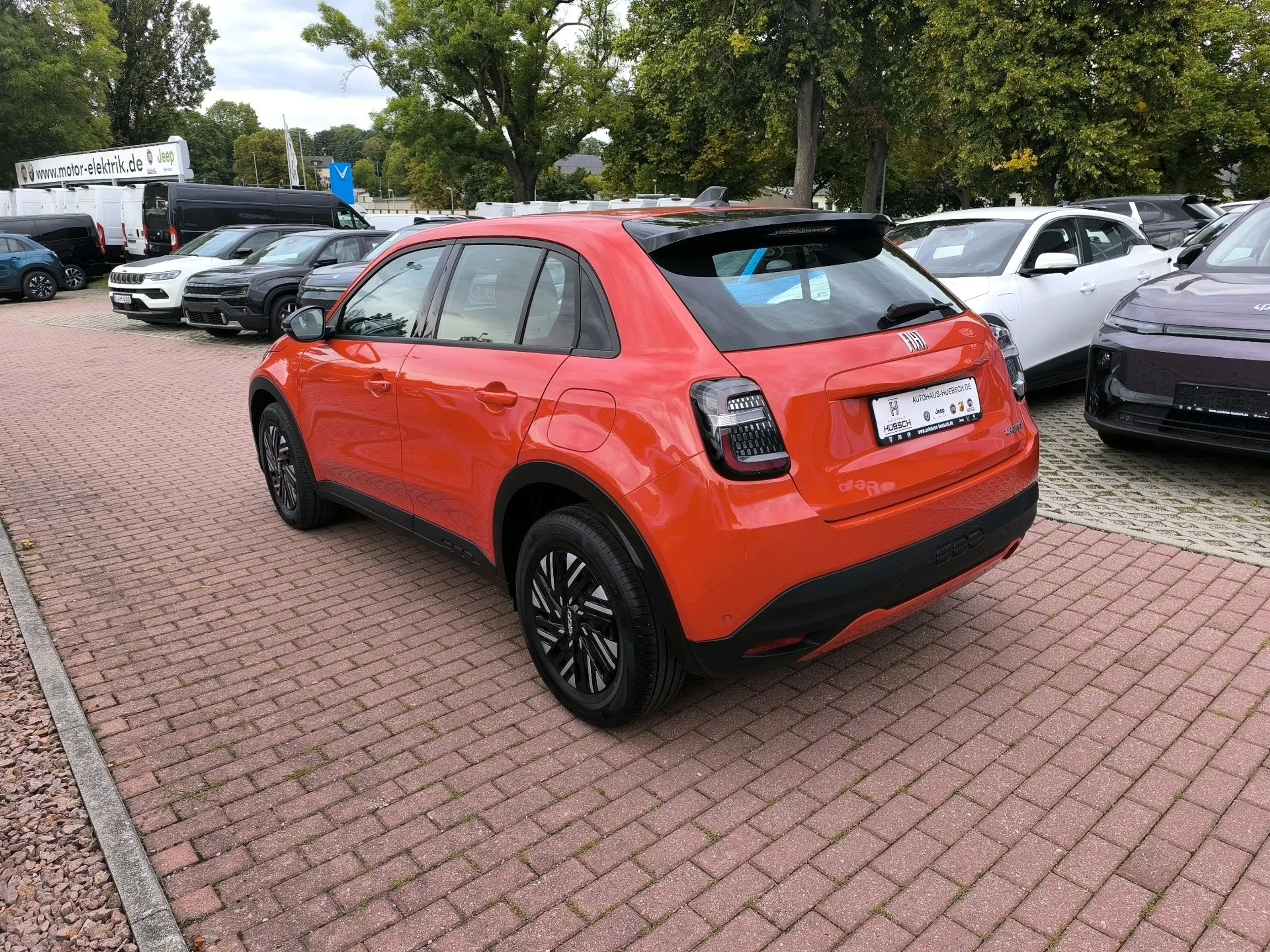 Fiat 600 Hybrid 125-Jahre-Edition — photo 5