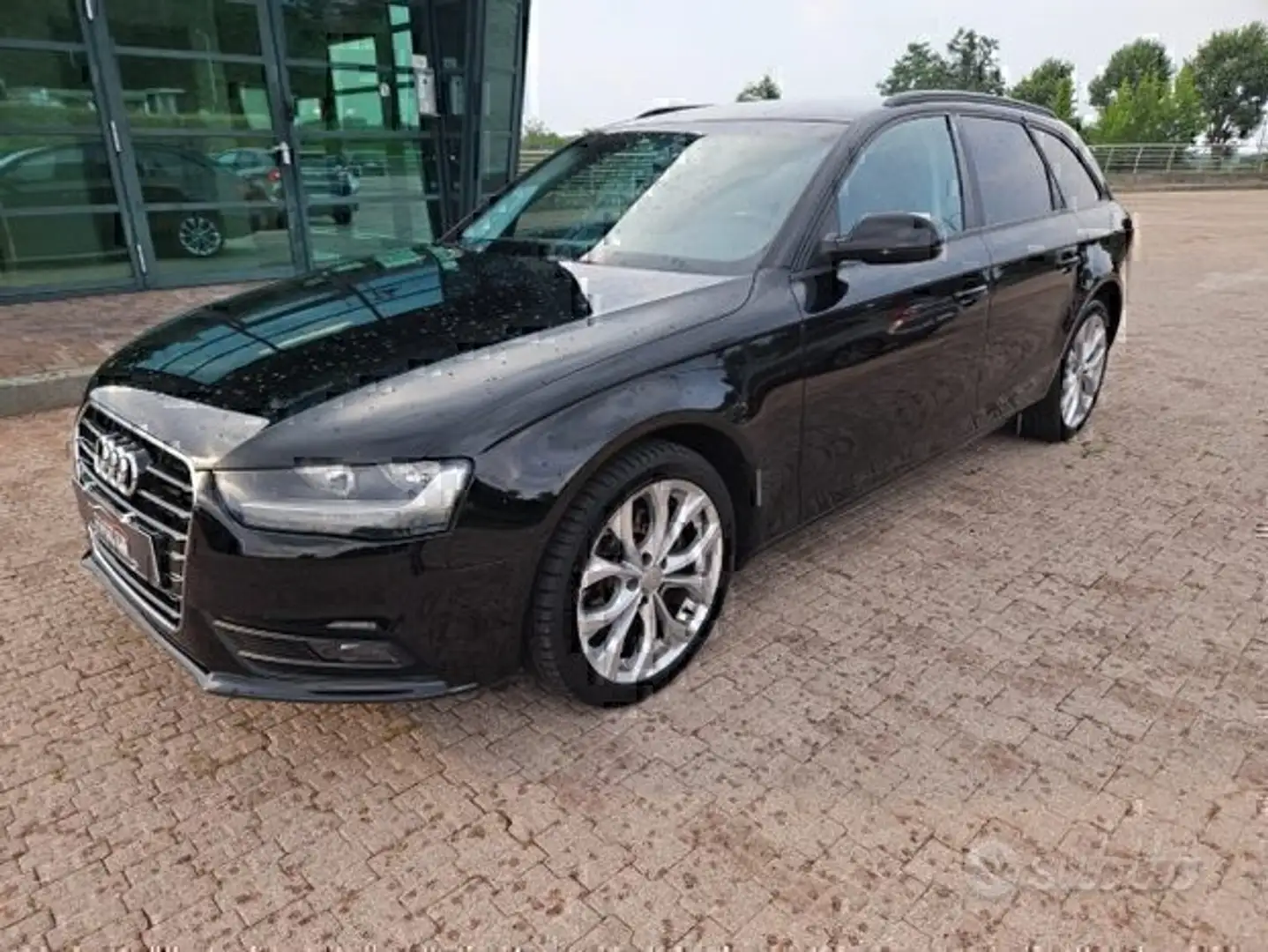 Audi A4 AUDI A4 VALUTIAMO USATO/SCAMBIO Noir - 1