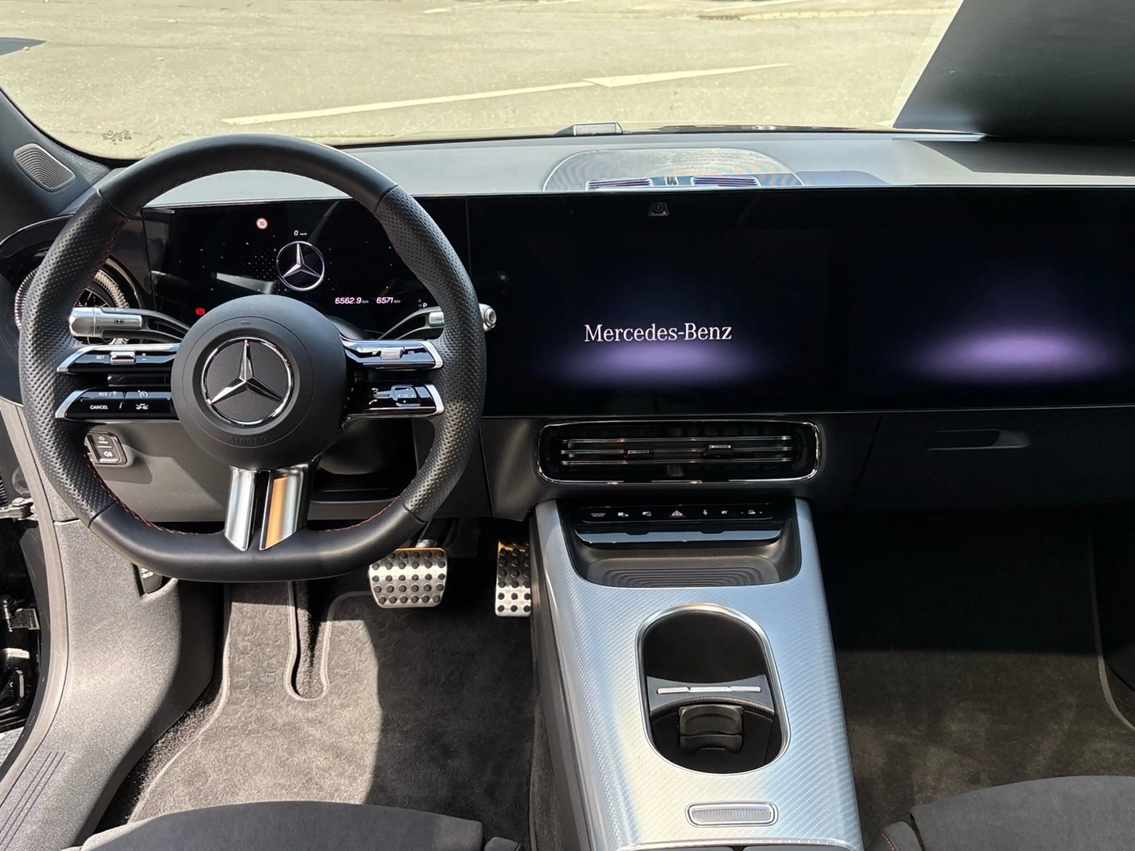Mercedes-Benz CLA 200 AMG Premium Night Superscreen Memory 19" — photo 8