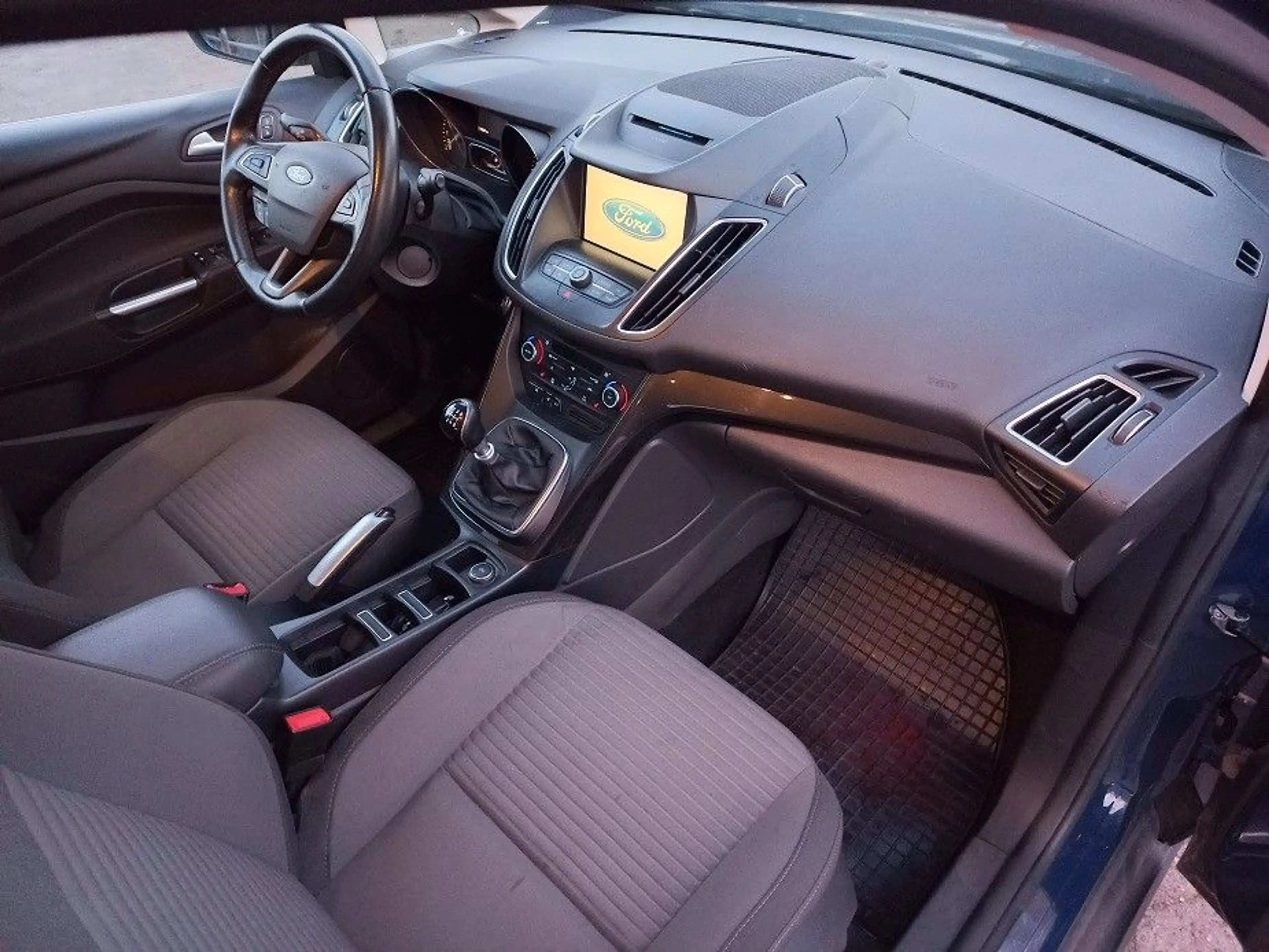 Ford Grand C-Max Grand C-MAX Titanium 1,5 EcoBoost Klima SHZ PDC — photo 12