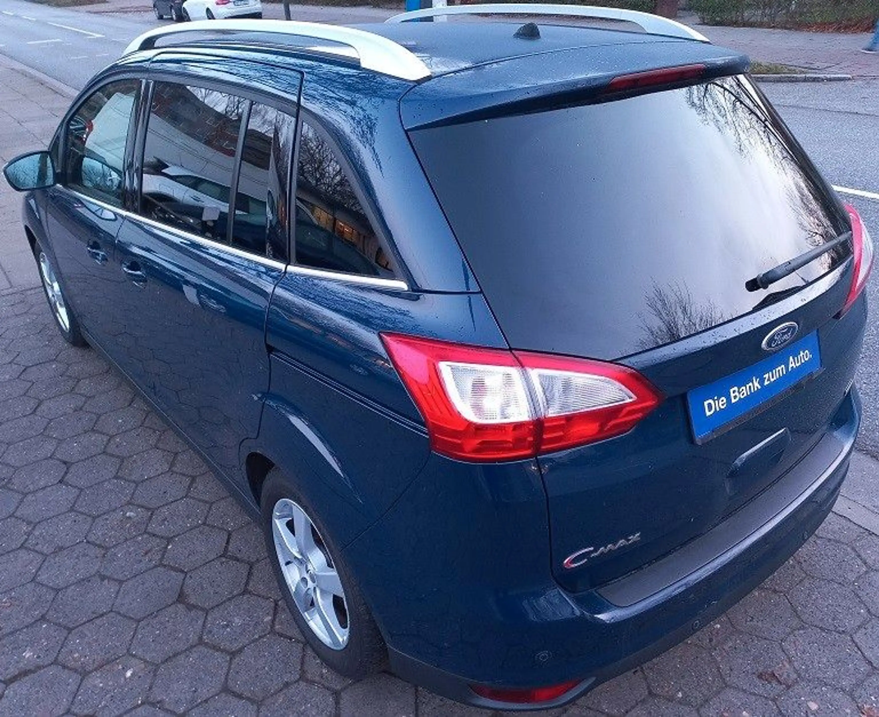 Ford Grand C-Max Grand C-MAX Titanium 1,5 EcoBoost Klima SHZ PDC — photo 8