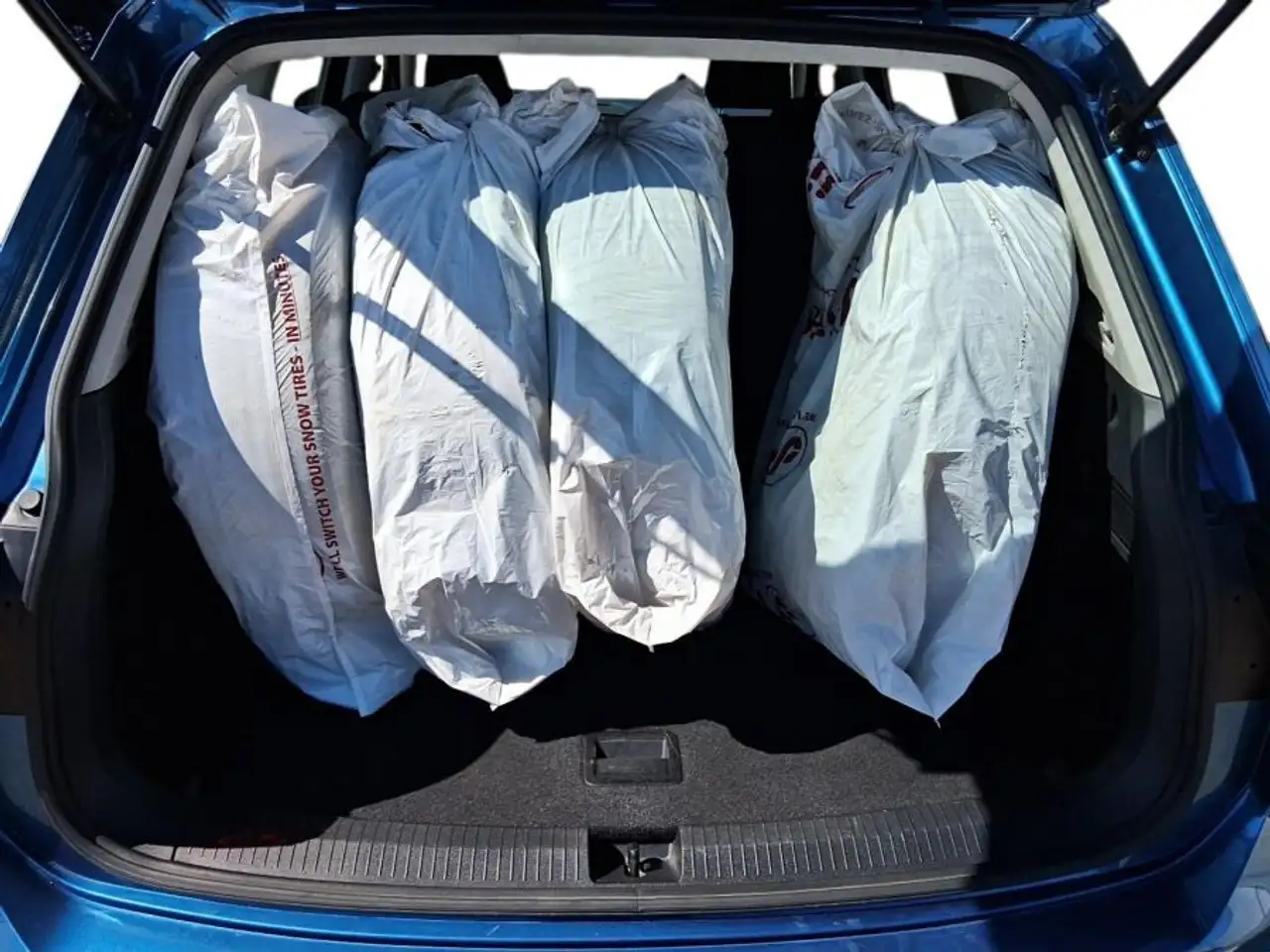 Volkswagen Tiguan снимка Volkswagen Tiguan