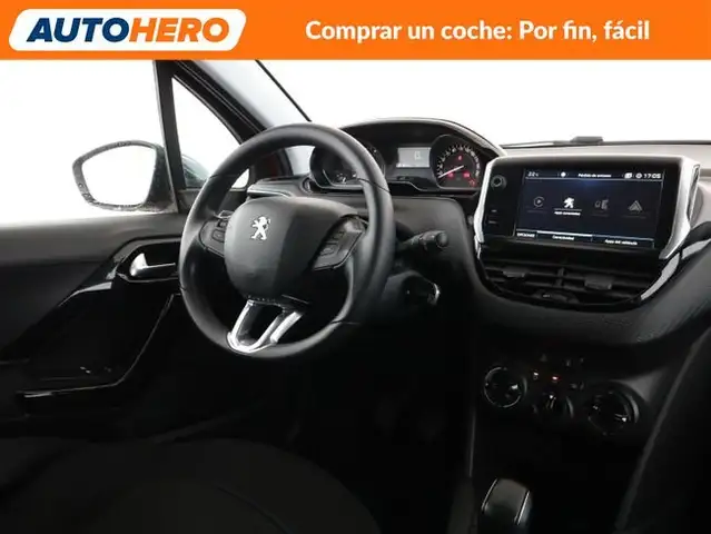 Peugeot 208 view 14