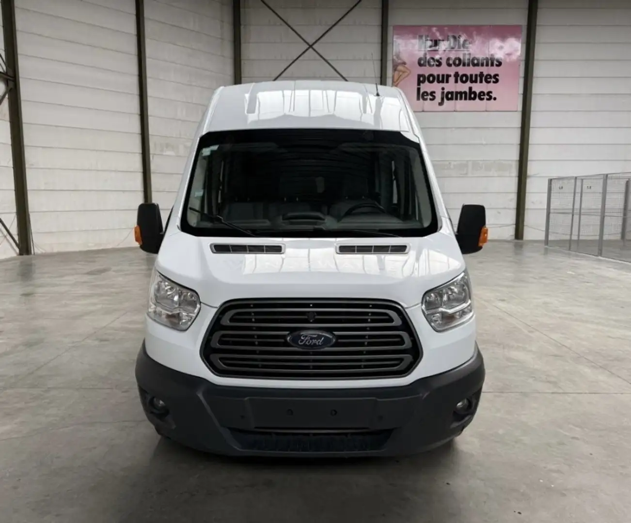 Ford Transit FORD Industrial  Manual de 4 Puertas Weiß - 2