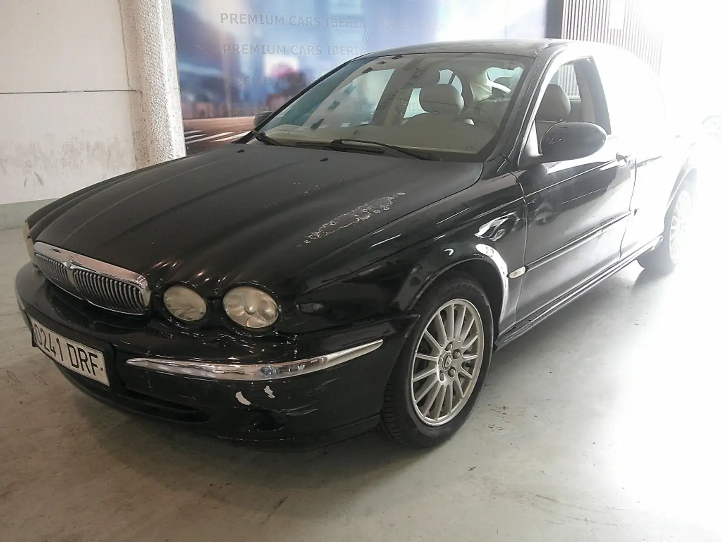Jaguar X-Type 2.2D Executive Groen - 1
