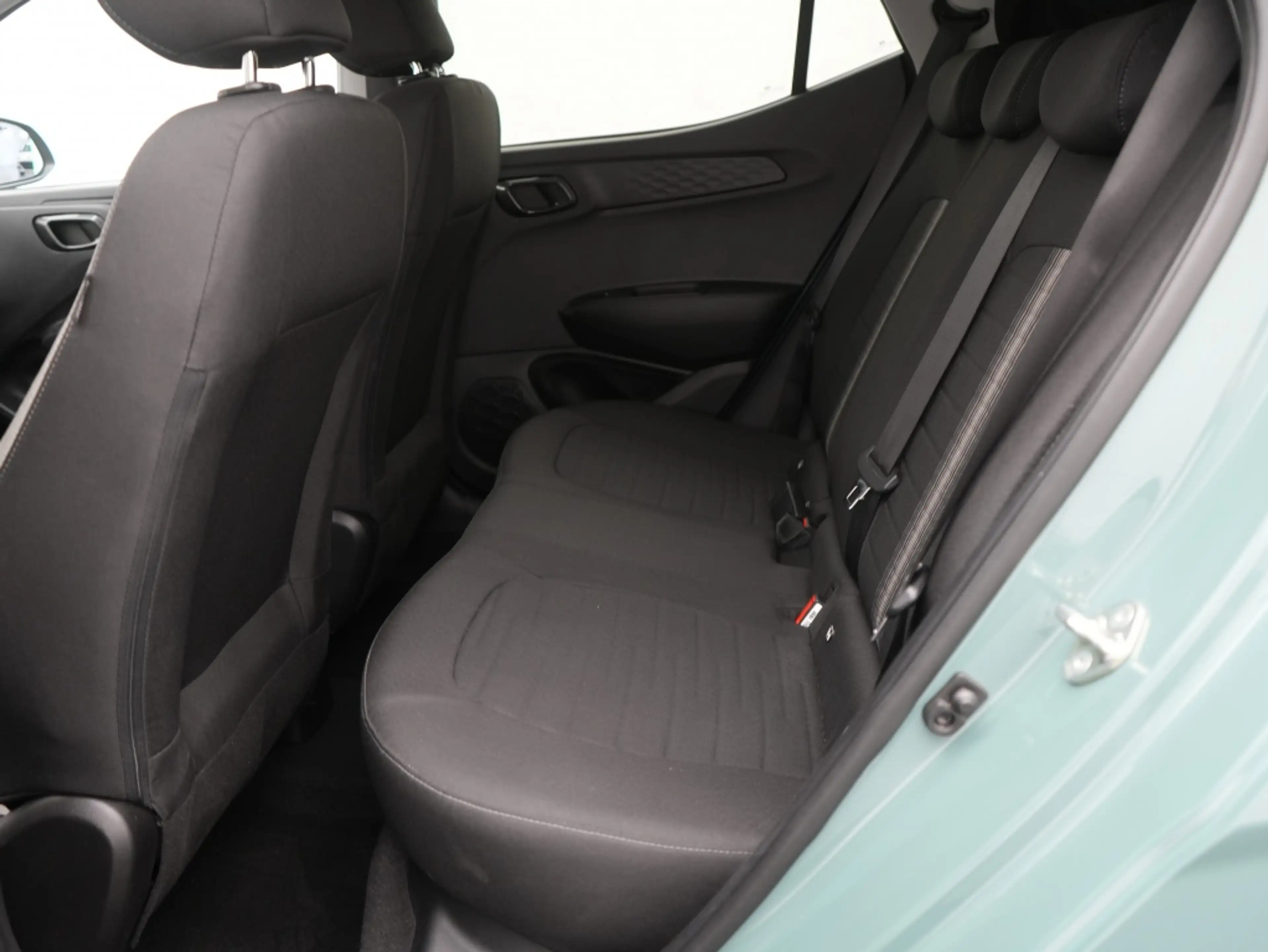 Hyundai i10 1.0 Comfort 5-zits | 15'' Velgen | Private lease 3 — photo 15