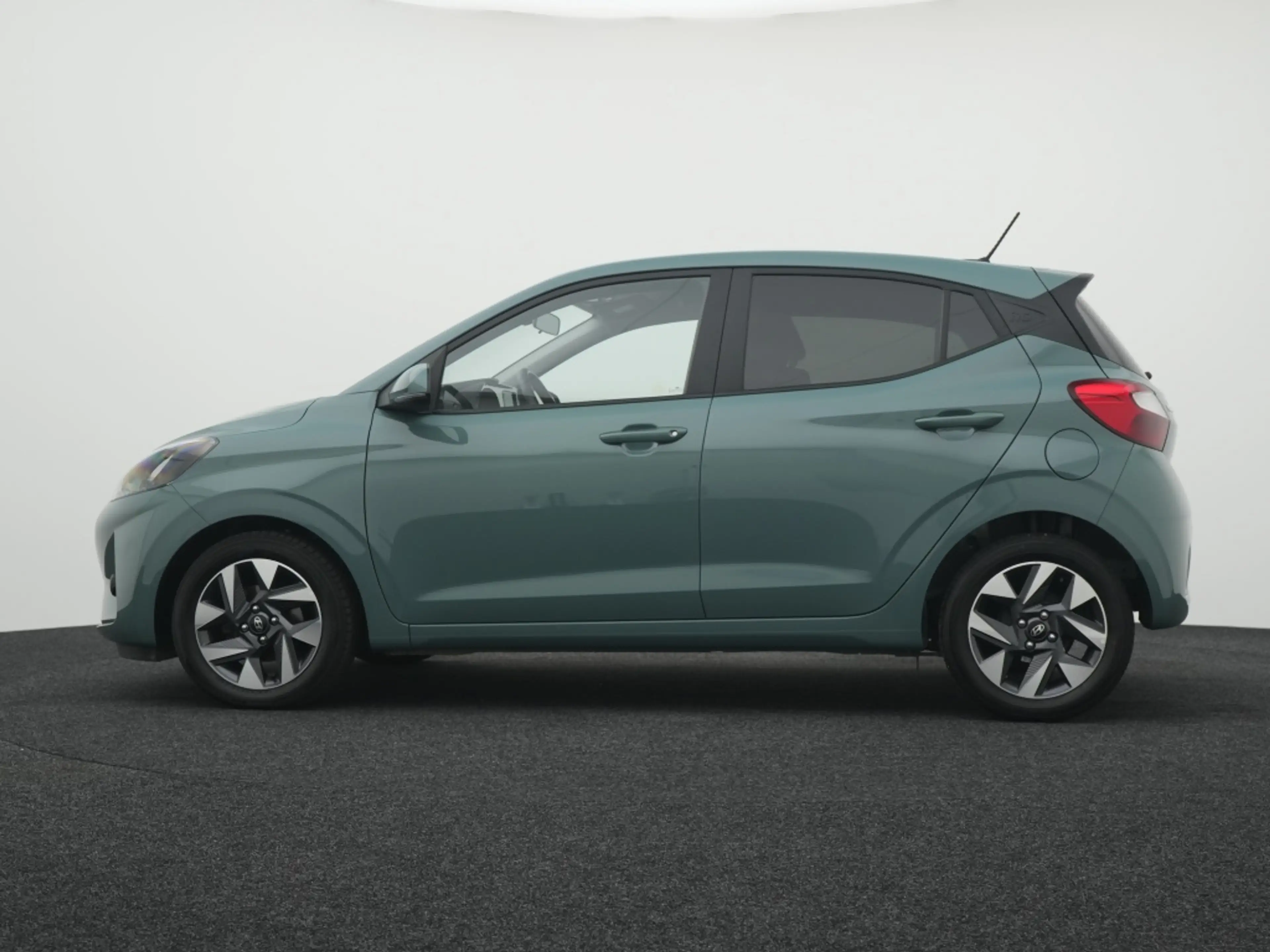 Hyundai i10 1.0 Comfort 5-zits | 15'' Velgen | Private lease 3 — photo 6