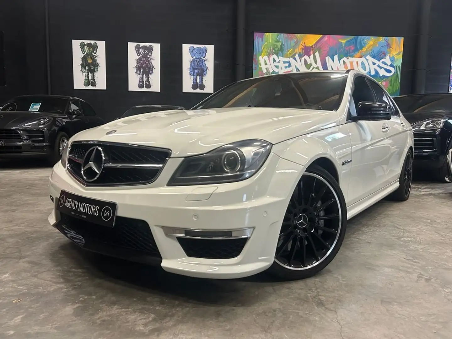 Mercedes-Benz C 63 AMG 63 AMG V8 457 ch W 204 Immat. Française - Import Canada Weiß - 1