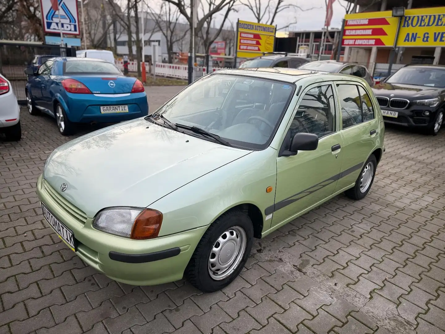 Toyota Starlet *AUTOMATIK*SCHECKHEFT Зелений - 1