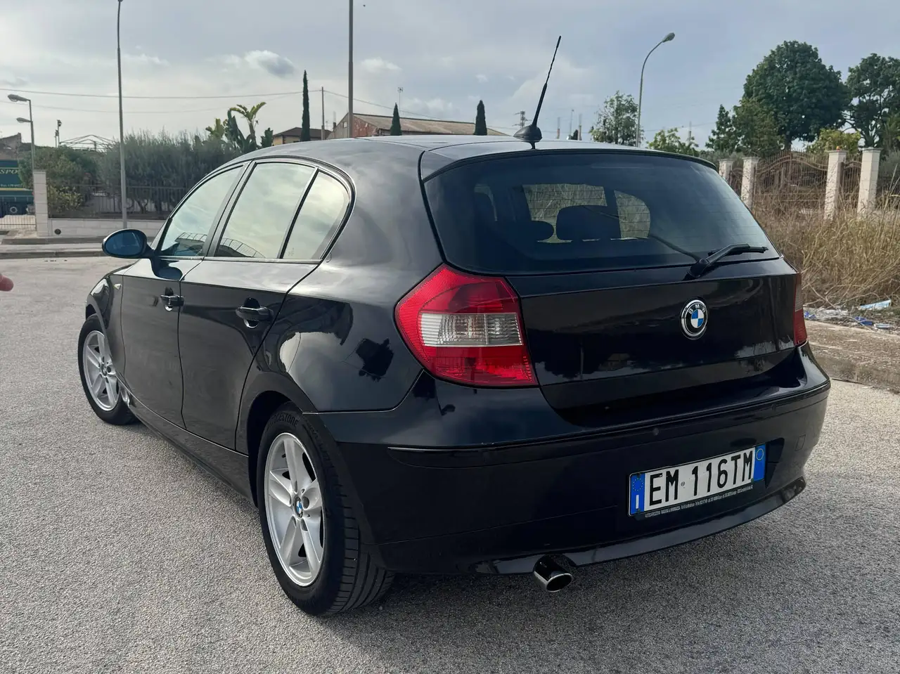 BMW 120