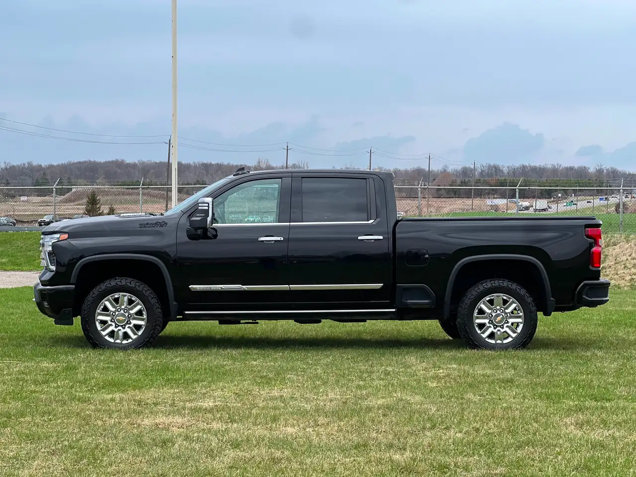Chevrolet Silverado 2500 снимка Chevrolet Silverado 2500