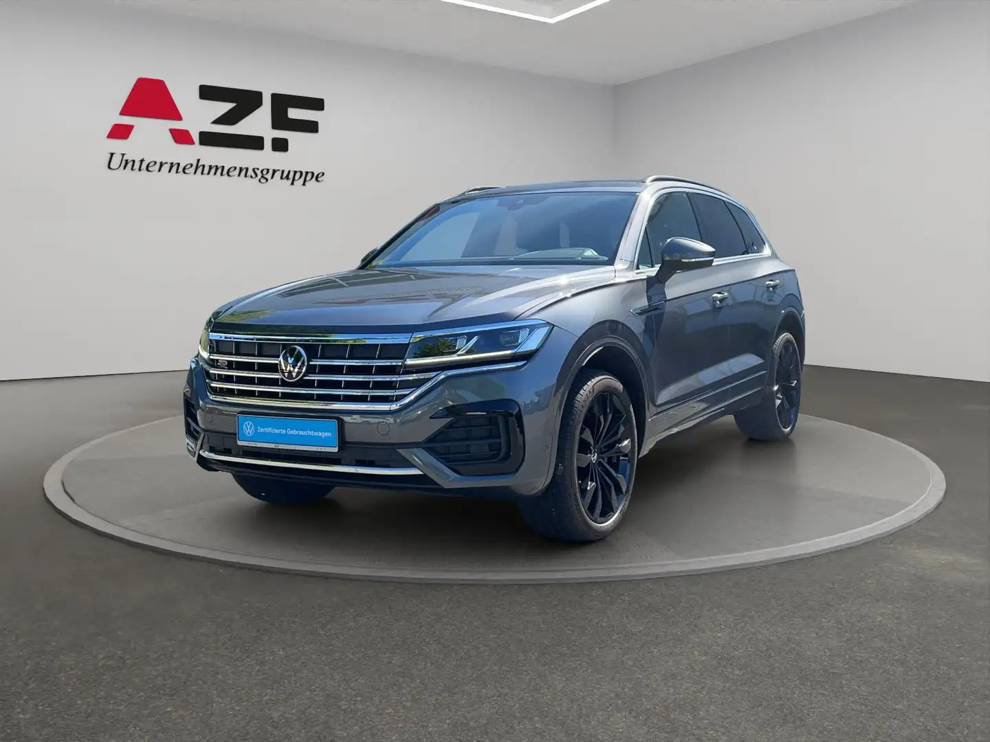 Volkswagen Touareg 3.0 TDI 4M Tip. R-Line AHK+STANDHZG.+NAV Grau - 2