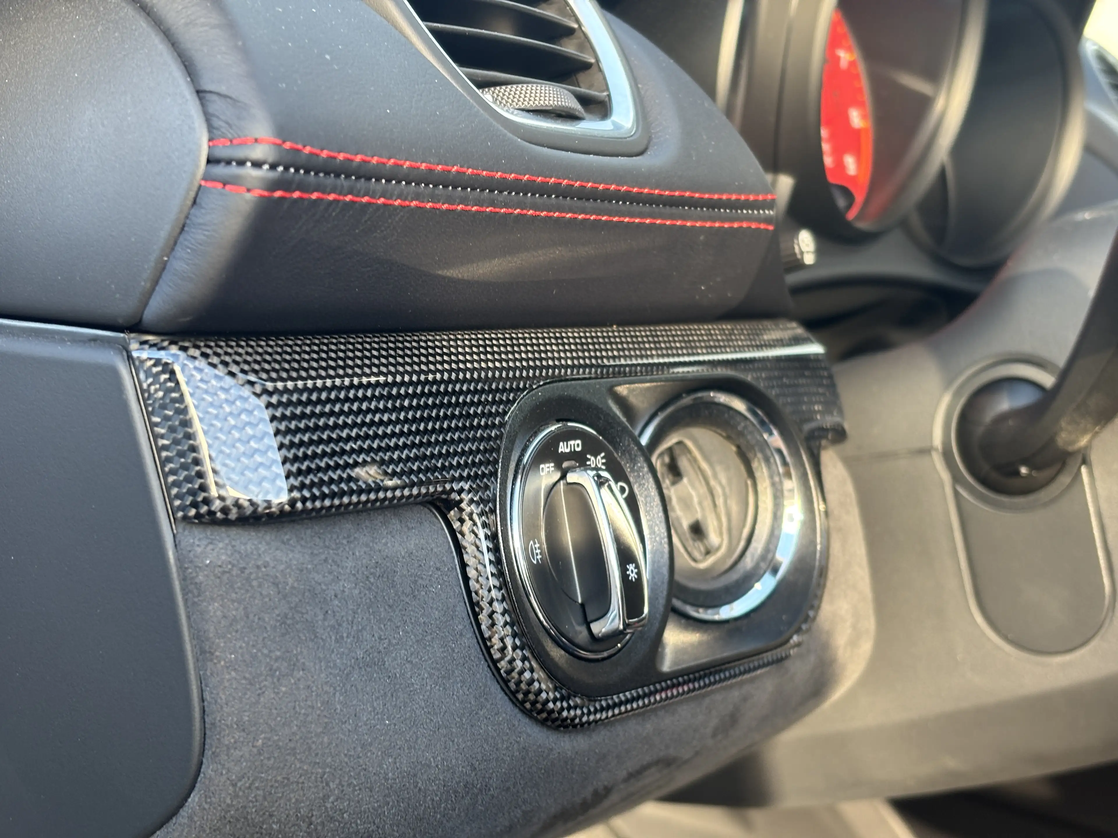 Porsche 718 718 Cayman GT4 PDK - LED - PCCB - CARBON - APPROVE — photo 7