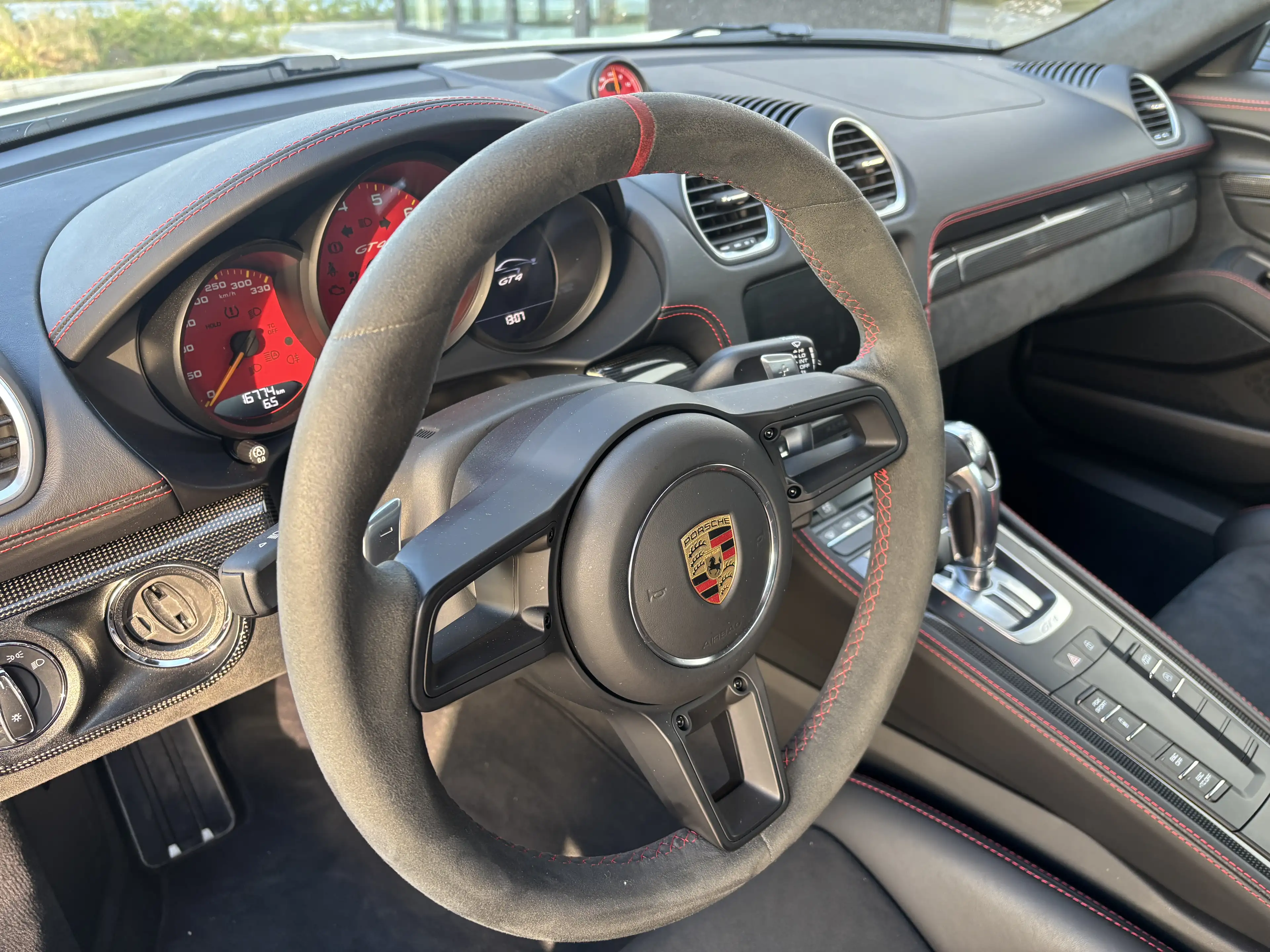 Porsche 718 718 Cayman GT4 PDK - LED - PCCB - CARBON - APPROVE — photo 6