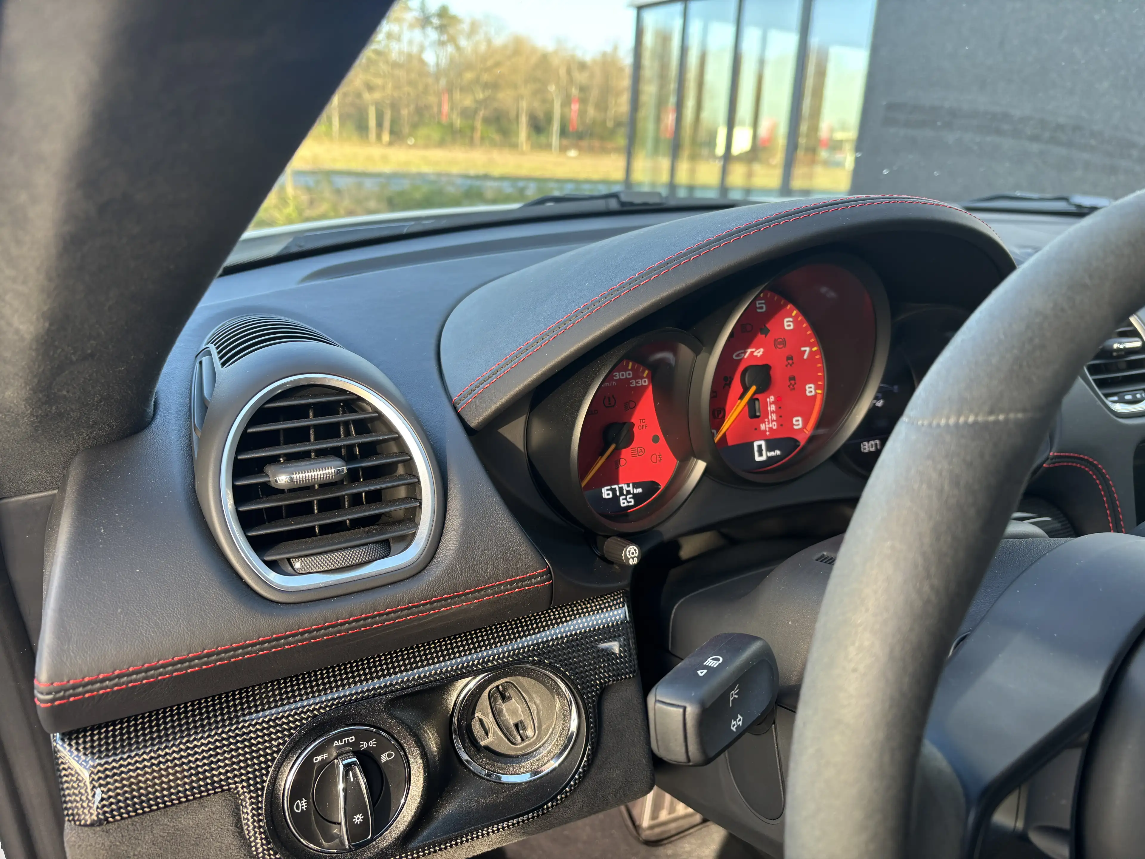 Porsche 718 718 Cayman GT4 PDK - LED - PCCB - CARBON - APPROVE — photo 8