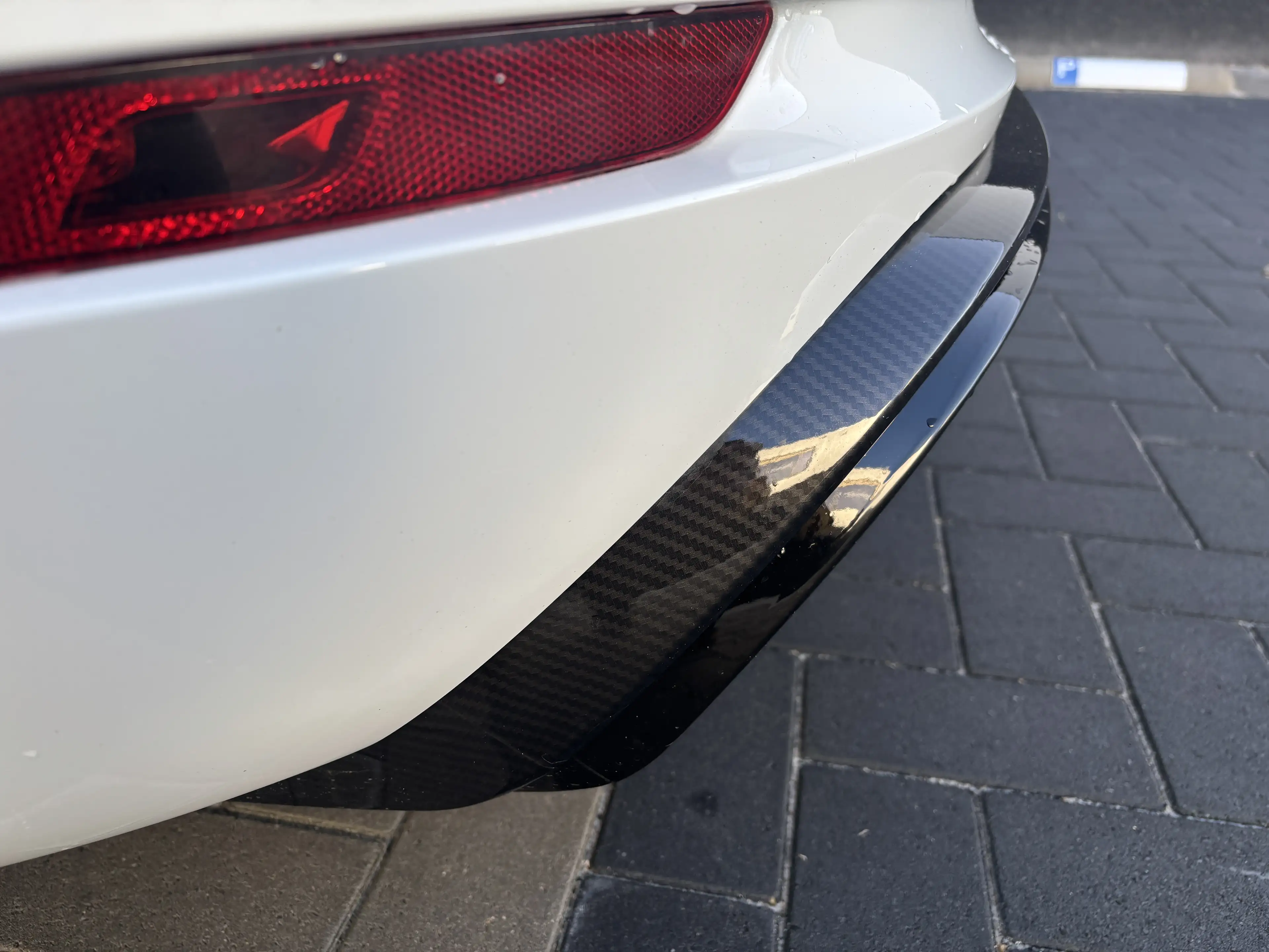 Porsche 718 718 Cayman GT4 PDK - LED - PCCB - CARBON - APPROVE — photo 15