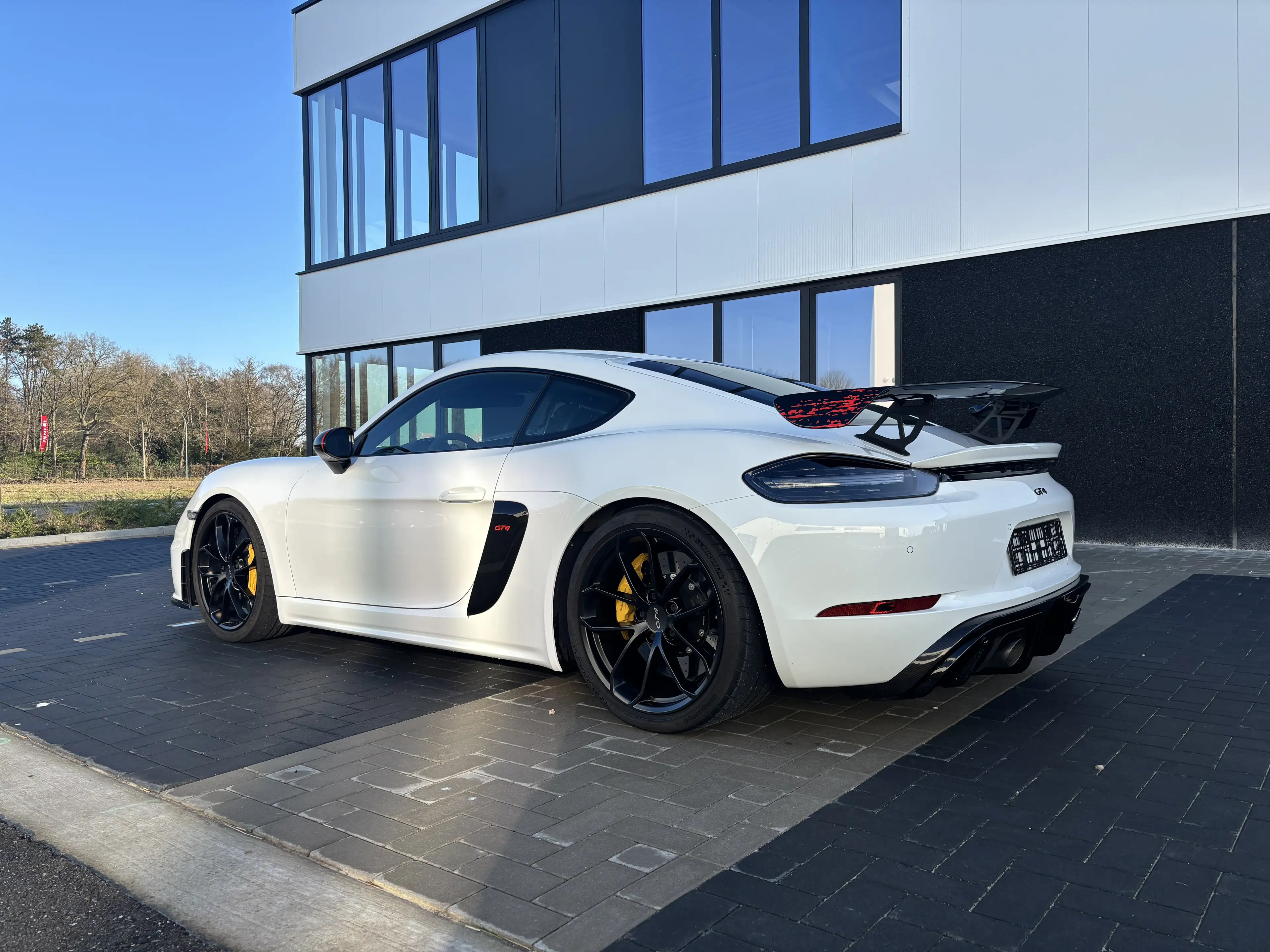 Porsche 718 718 Cayman GT4 PDK - LED - PCCB - CARBON - APPROVE — photo 3