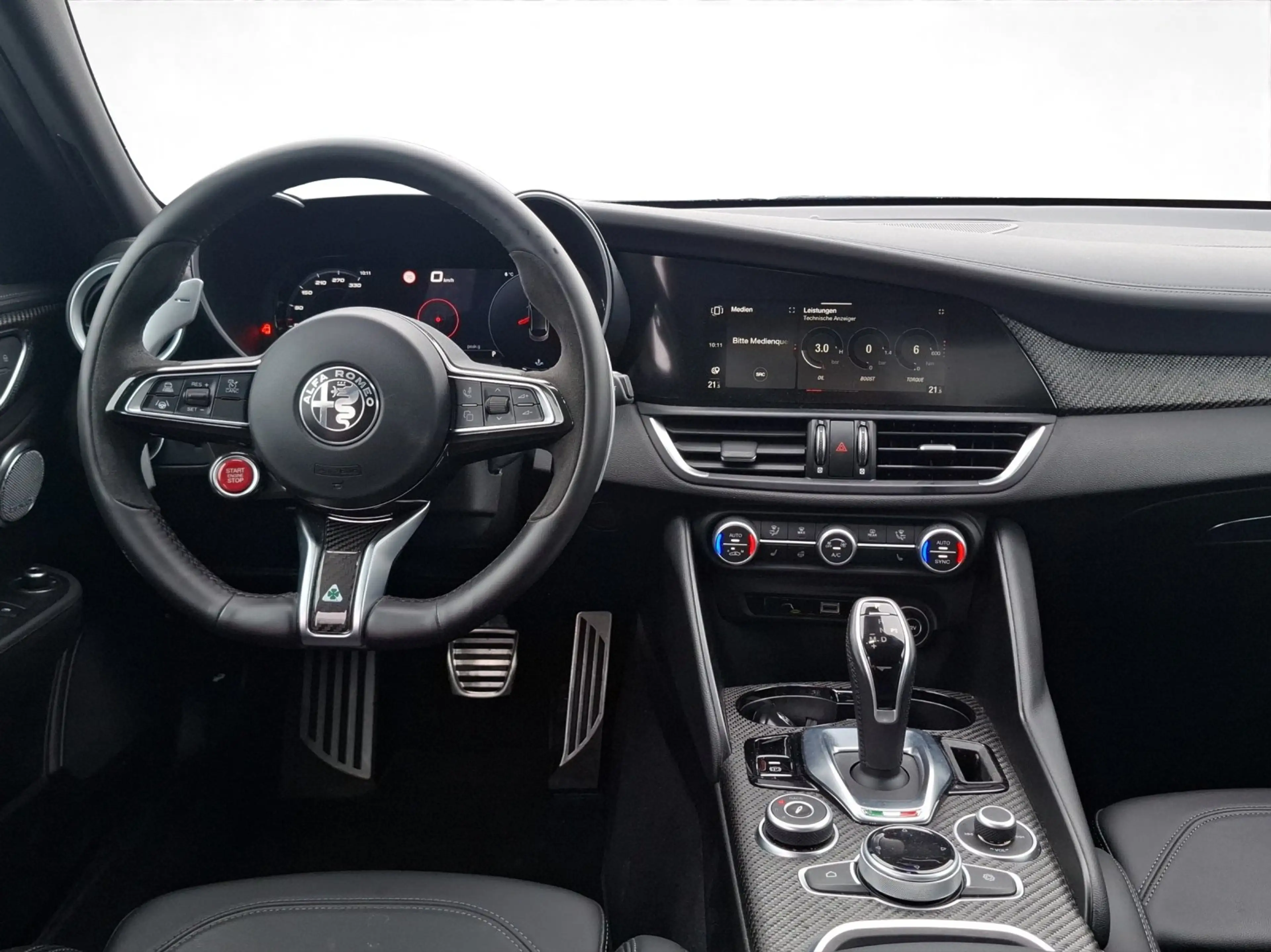 Alfa Romeo Giulia Quadrifoglio 2.9 V6 Bi-Turbo Kam.+KeyLess — photo 14