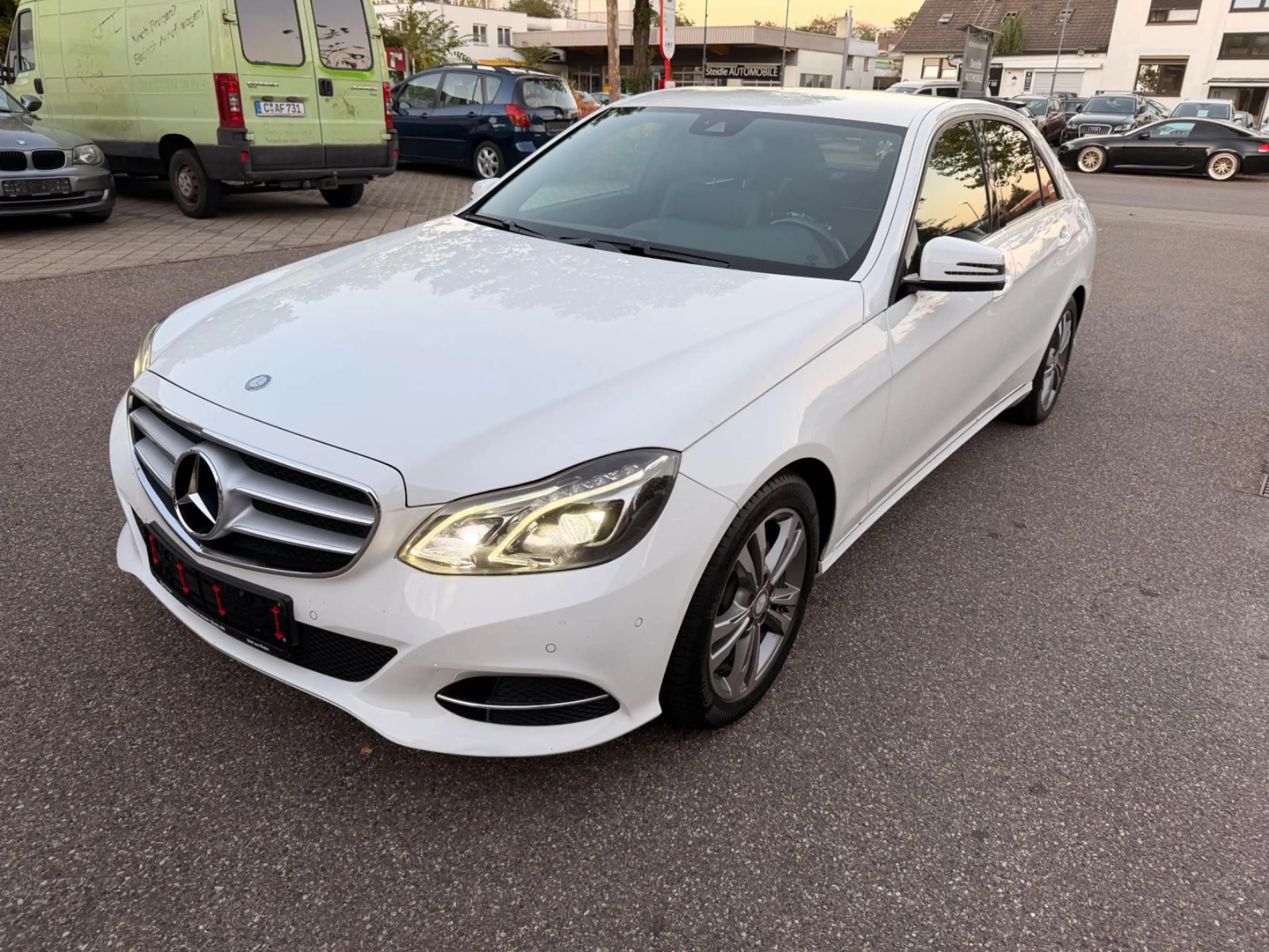 Mercedes-Benz E 200 CGI BlueEfficiency Avantgarde