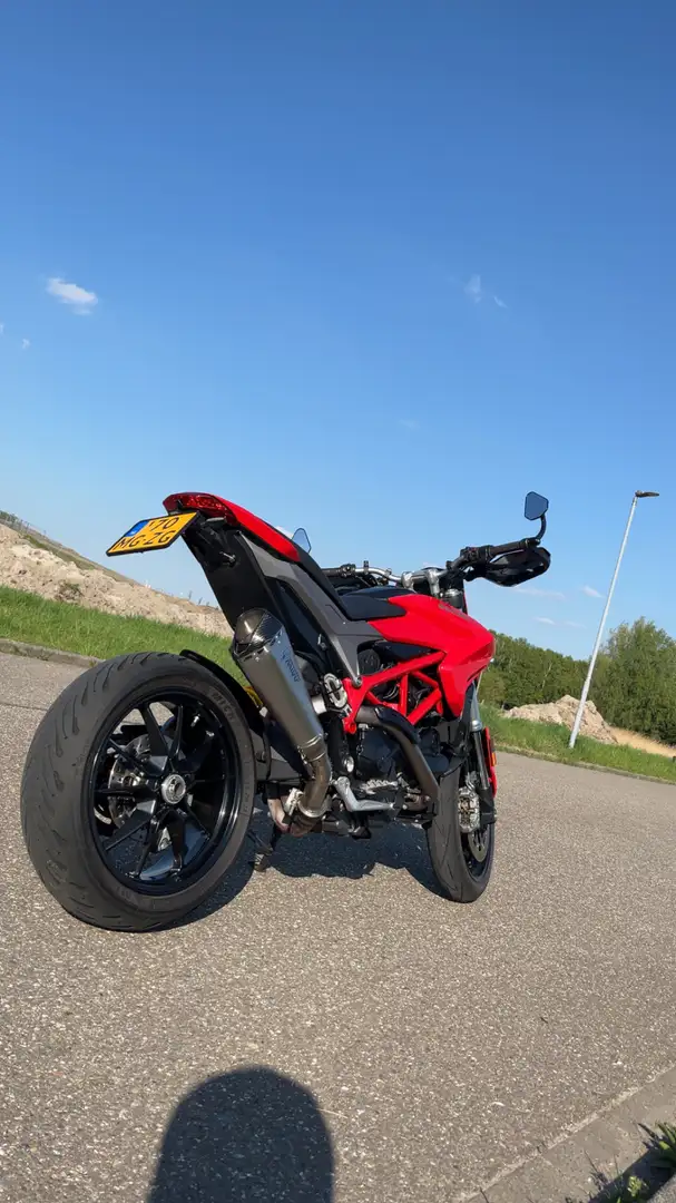 Ducati Hypermotard 939 - 2