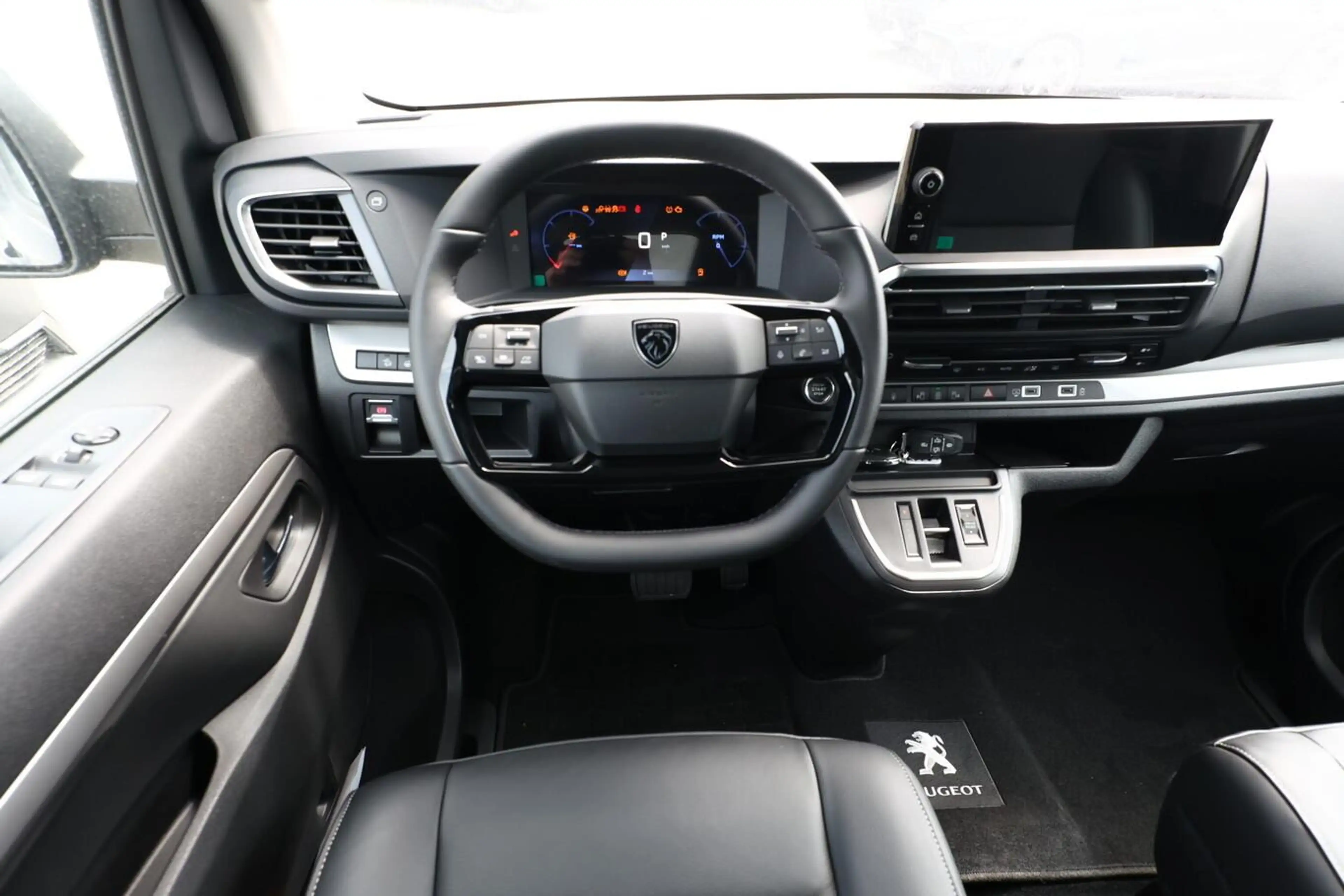 Peugeot Traveller Allure L3 AT 8S StHz AHK Pano Leder BT 132 kW (... — photo 7