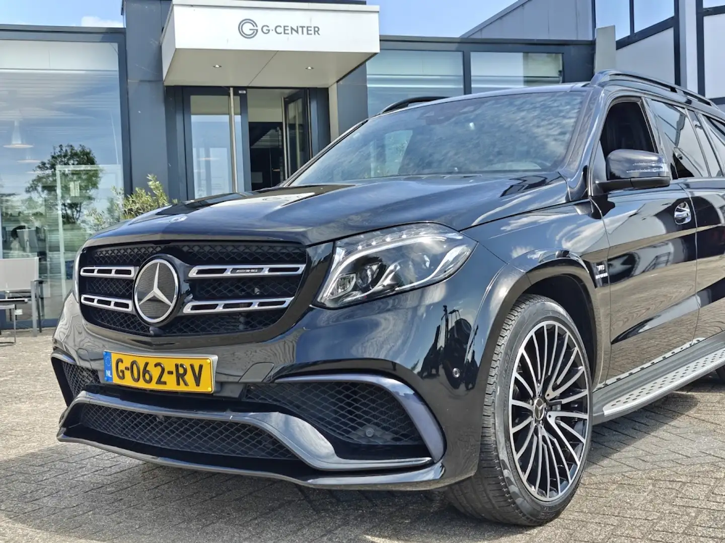 Mercedes-Benz GLS 63 AMG 4MATIC 7-persoons Negru - 2