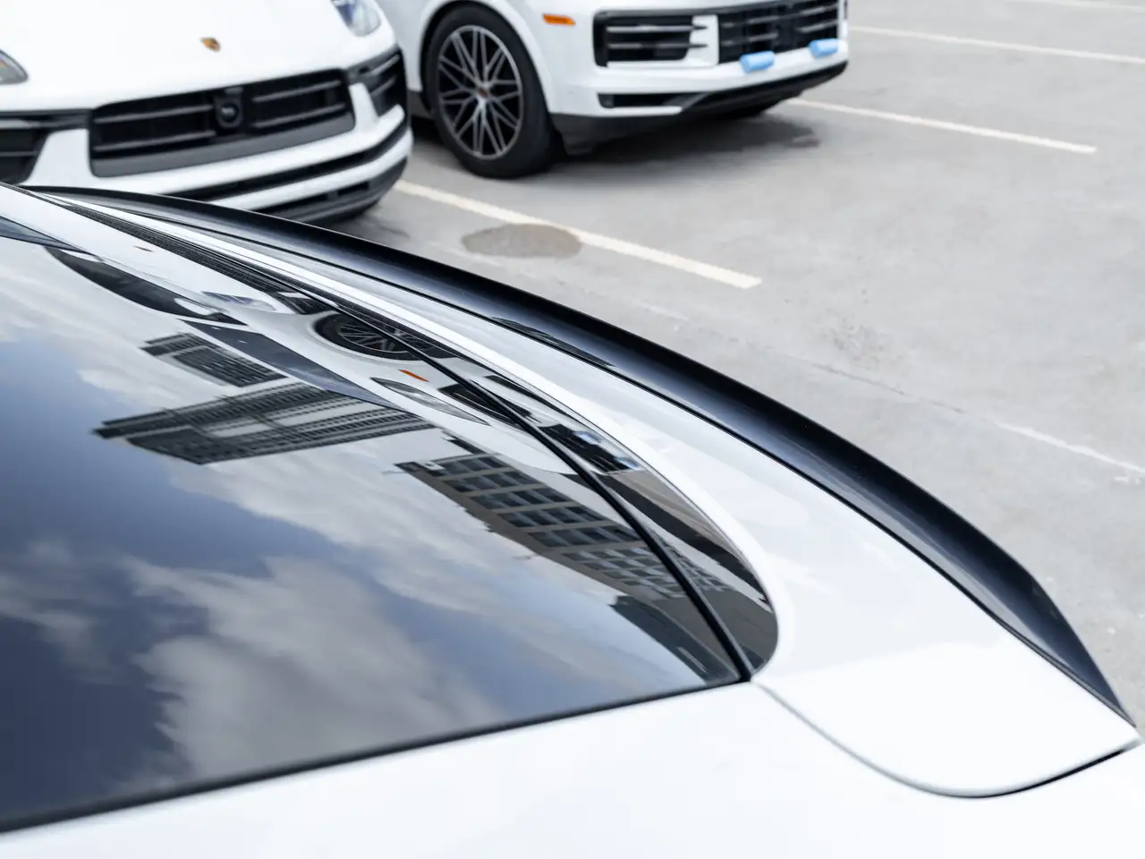 Porsche Cayenne снимка Porsche Cayenne