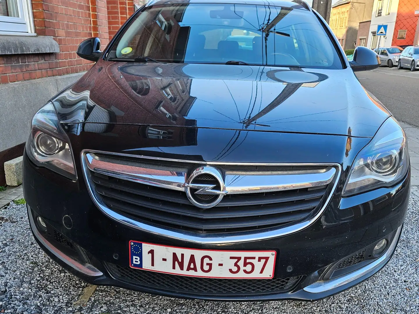 Opel Insignia 1.6 CDTi ecoFLEX Edition Zwart - 2