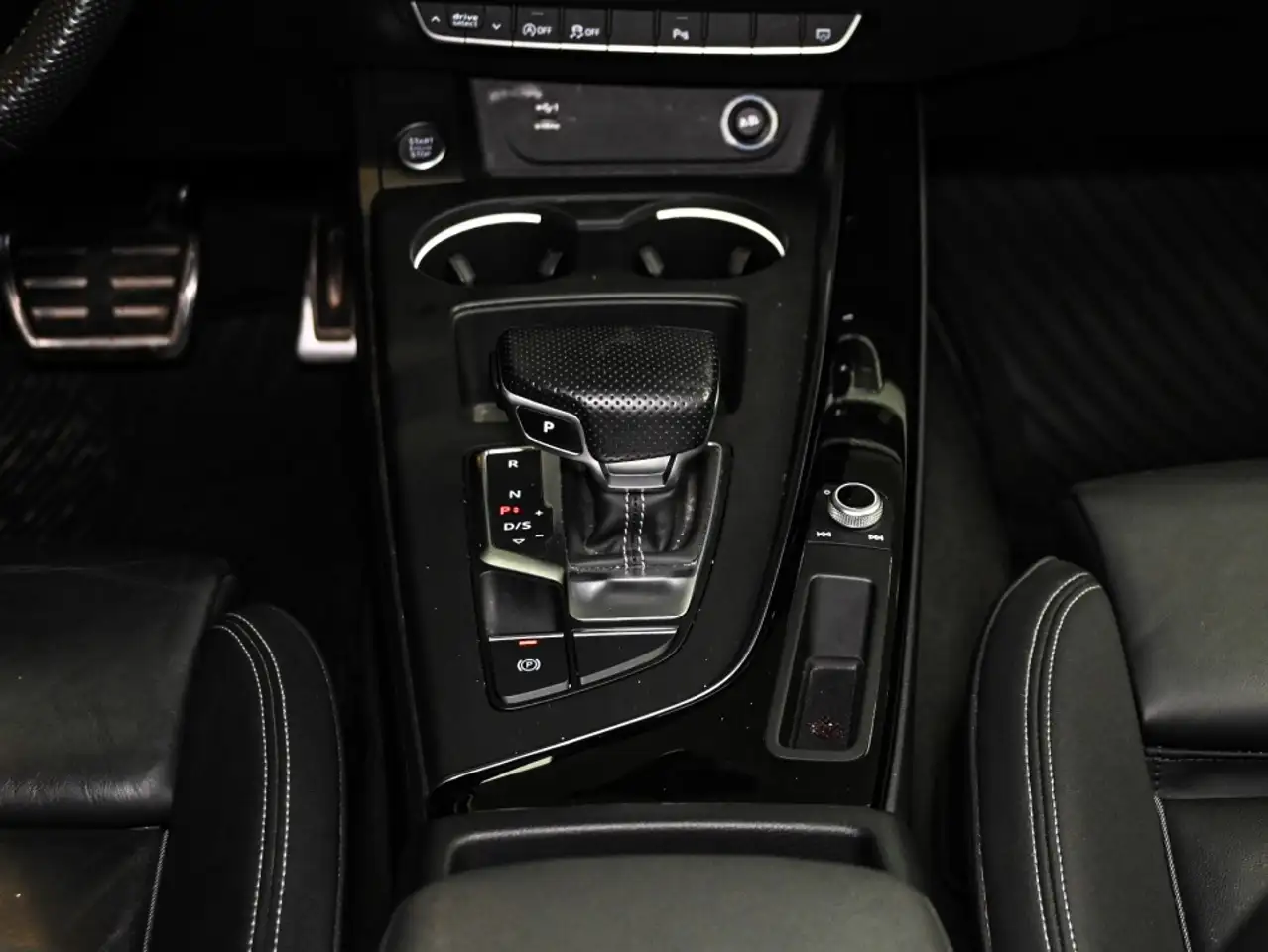 Audi A5 снимка Audi A5