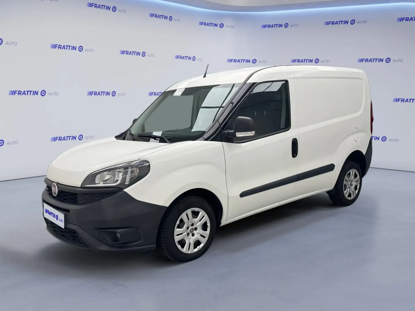 Fiat Doblo 1.6 MJT 105CV S&S PC-TN Cargo Lounge Blanc - 1