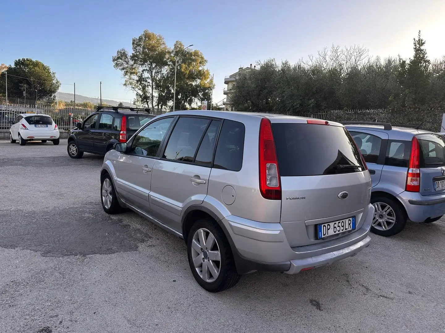 Ford Fusion Fusion 1.4 tdci Titanium Grigio - 2