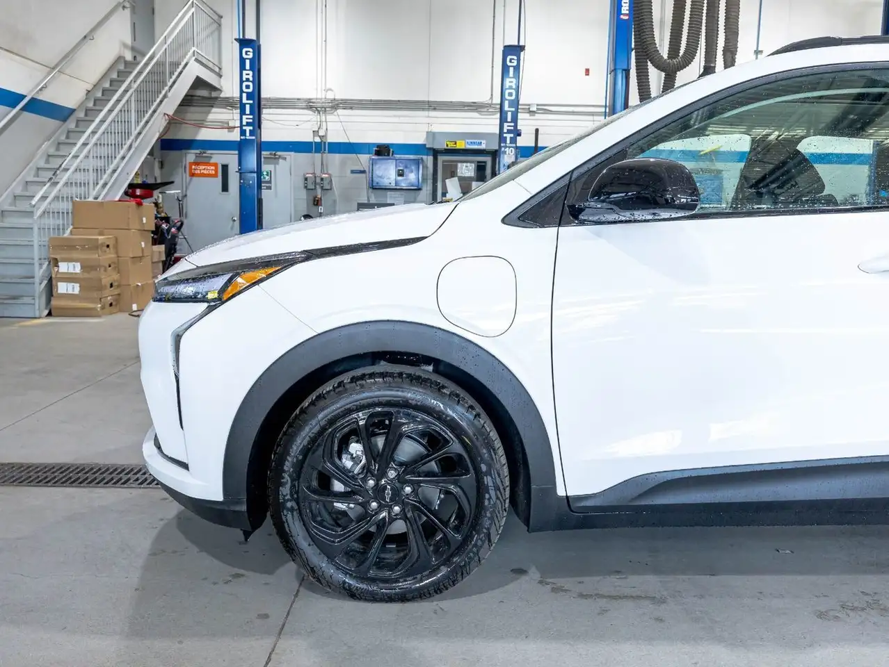 Chevrolet Bolt photo Chevrolet Bolt