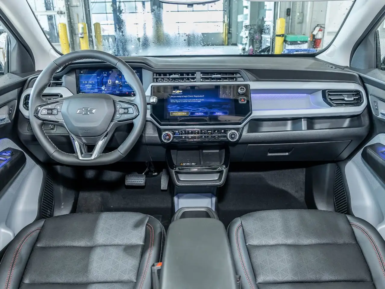 Chevrolet Bolt photo Chevrolet Bolt