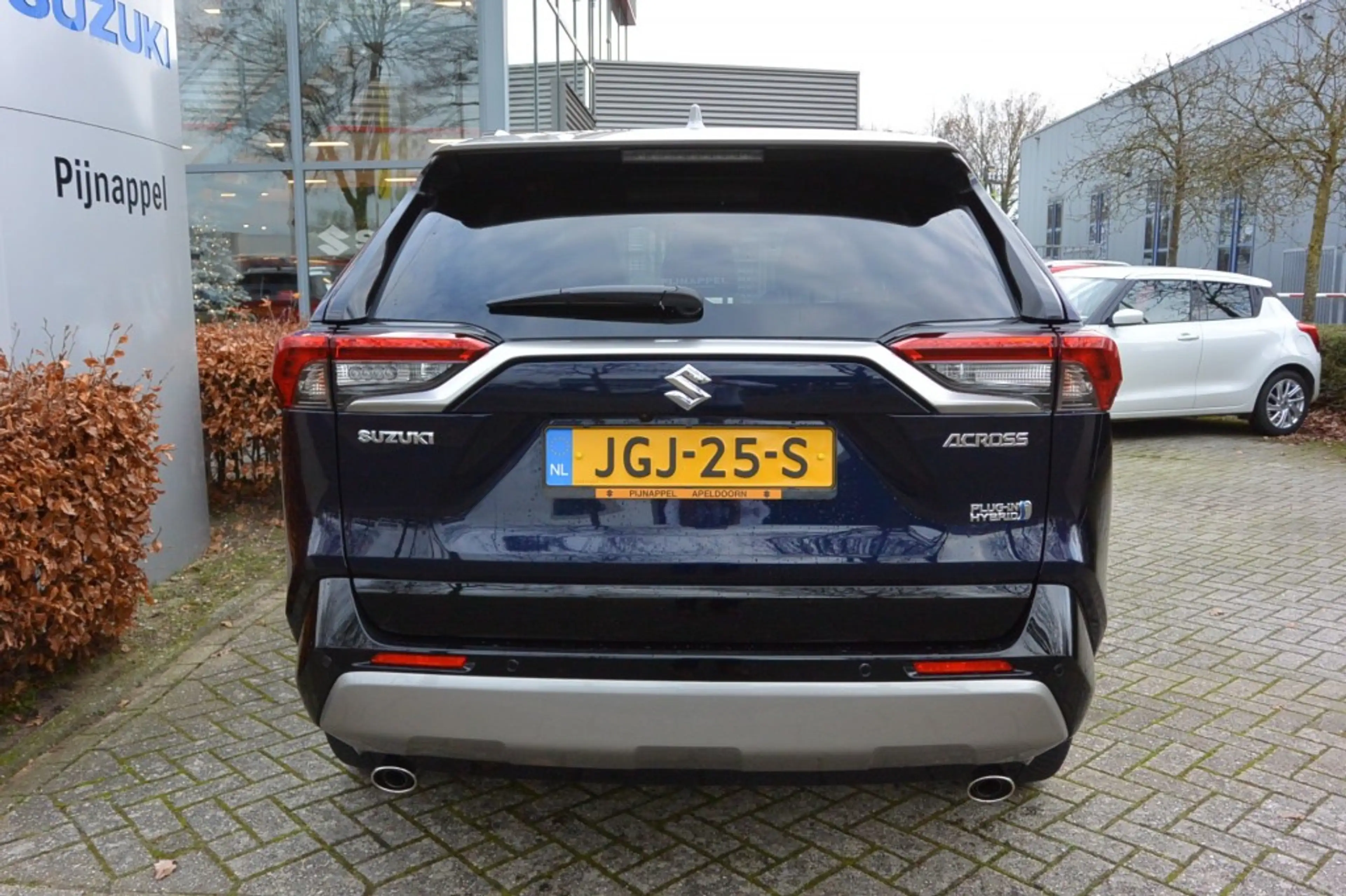 Suzuki Across 2.5 Stijl Plug inn Hybrid 4WD - Two-tone / Leder — photo 7