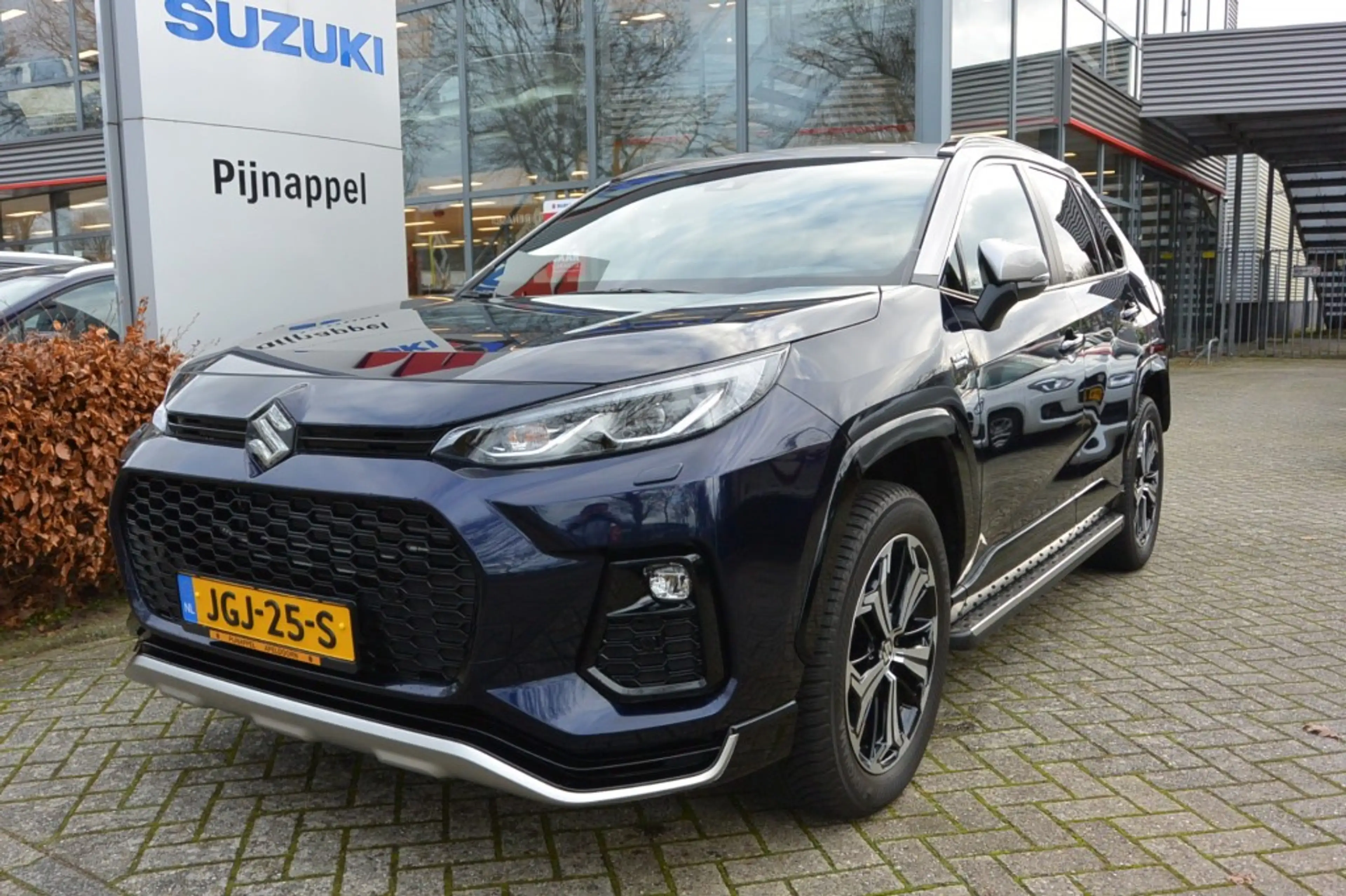 Suzuki Across 2.5 Stijl Plug inn Hybrid 4WD - Two-tone / Leder — photo 3