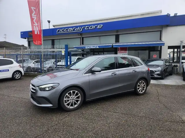 Mercedes-Benz B 180 136CV SPORT AUTOMATICA