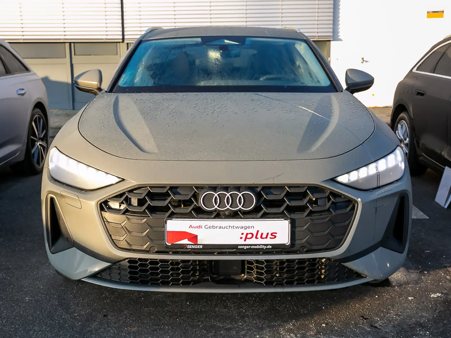 Audi A5 Avant TFSI S tronic Nav AHK PDC LED+ Grau - 2