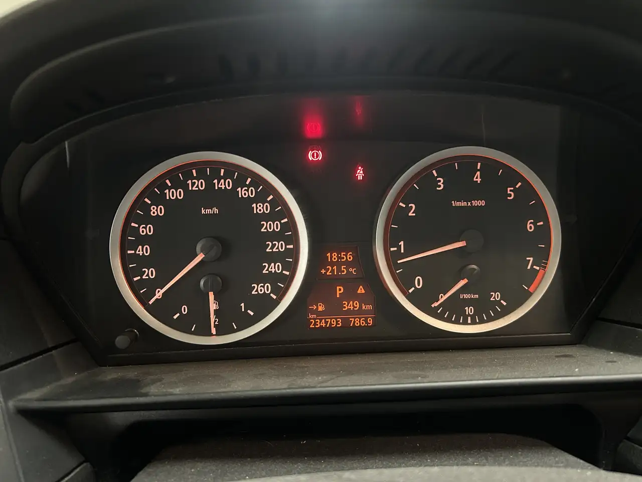 BMW 525